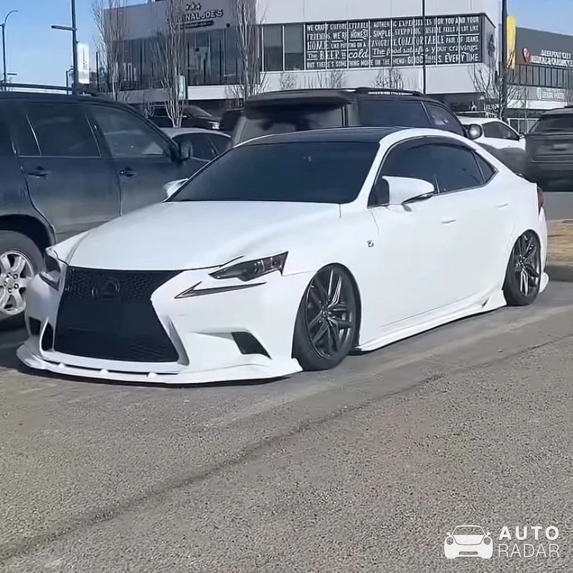 Lexus IS 350 spotted in Calgary
