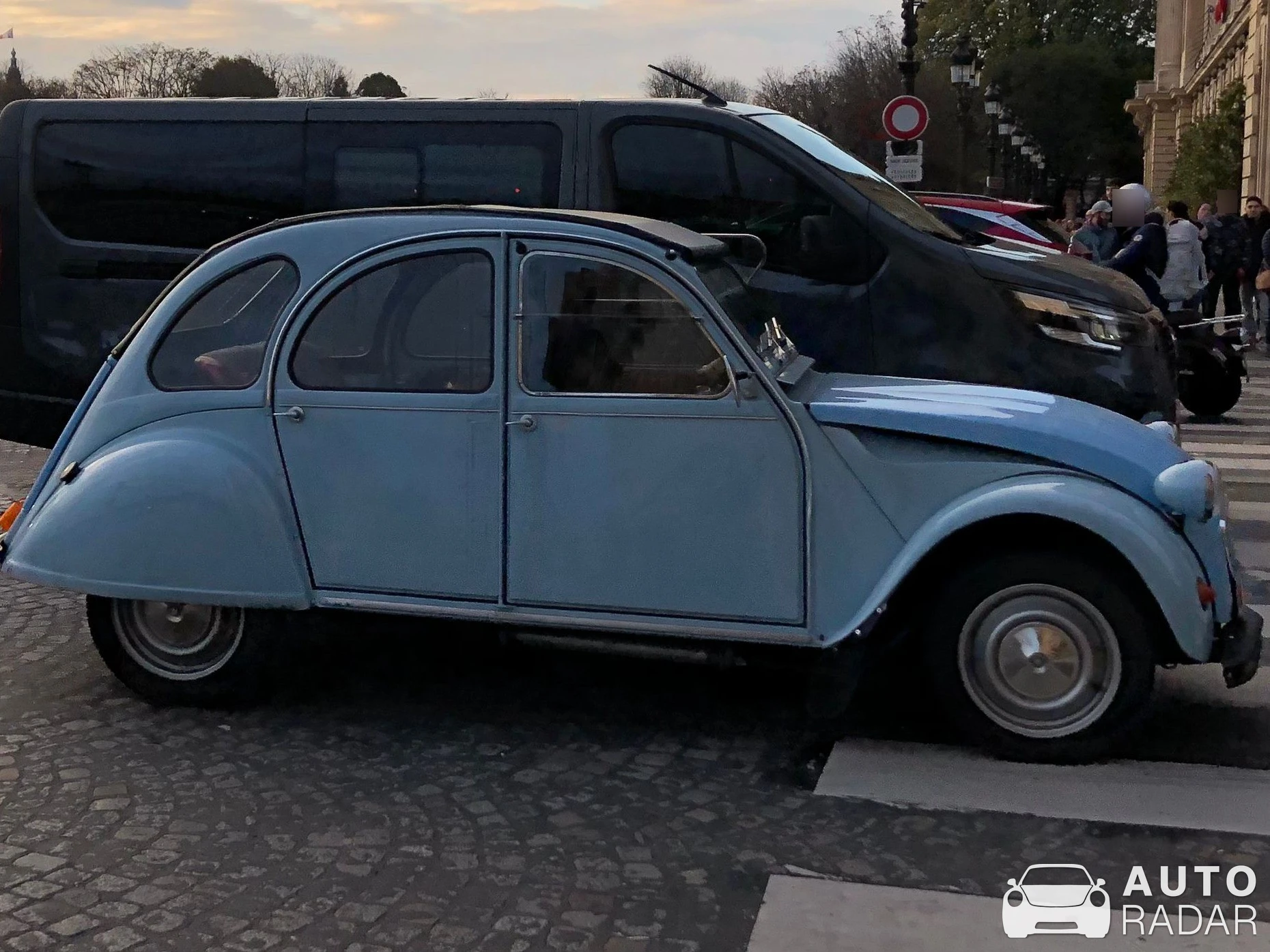 Citroën 2CV spotted in Paris, France