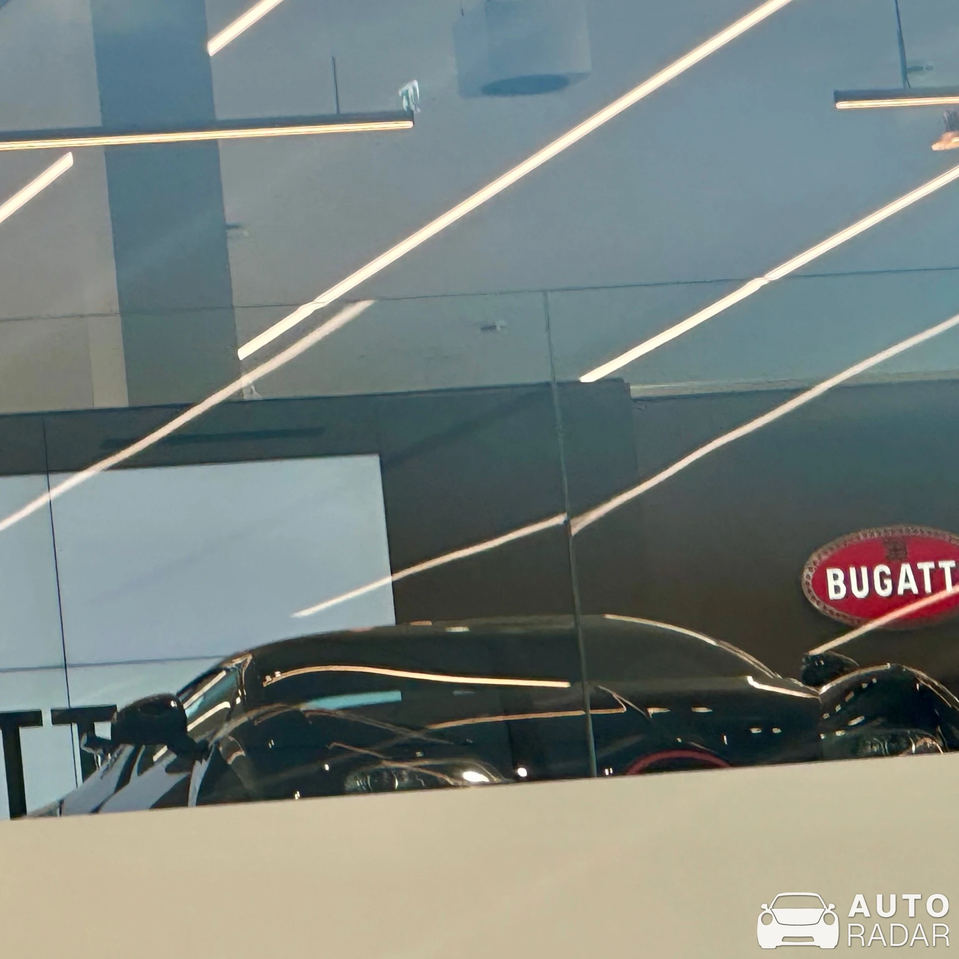 Bugatti Veyron 16.4 Super Sport L'Edition Spéciale Record du Monde spotted in Vienna