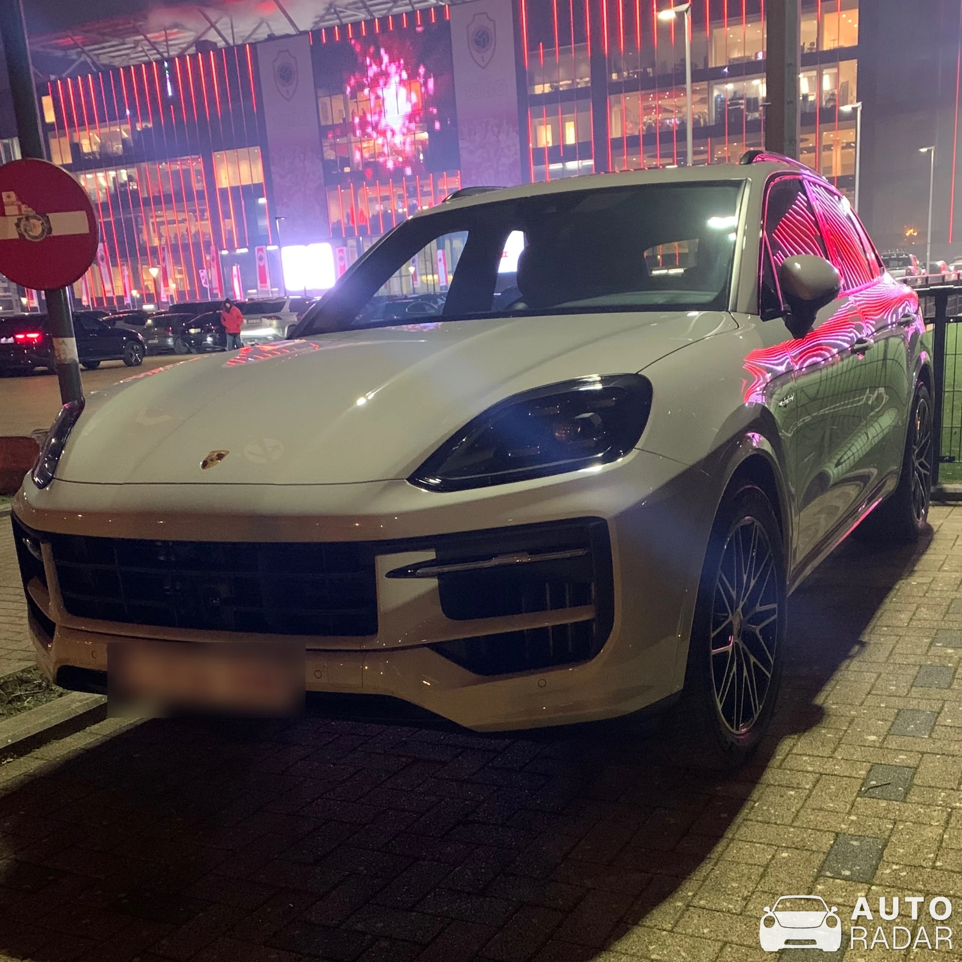 Porsche Cayenne spotted in Antwerpen, België