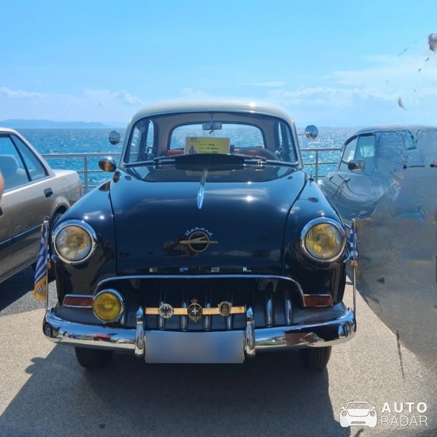 Opel Olympia spotted in Alimos