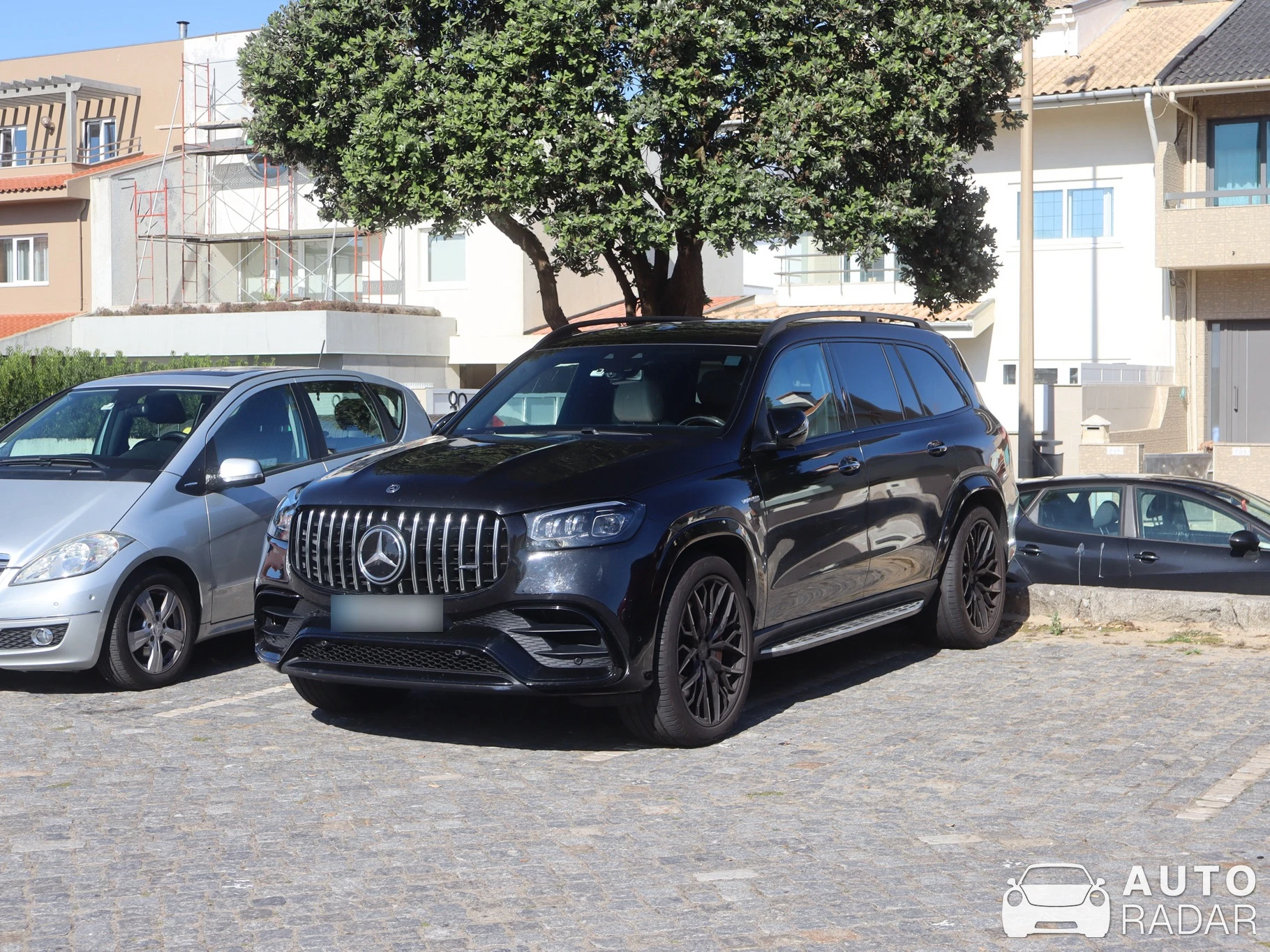 Mercedes-AMG GLS 63 X167 Larte Design spotted in Lavra, Portugal