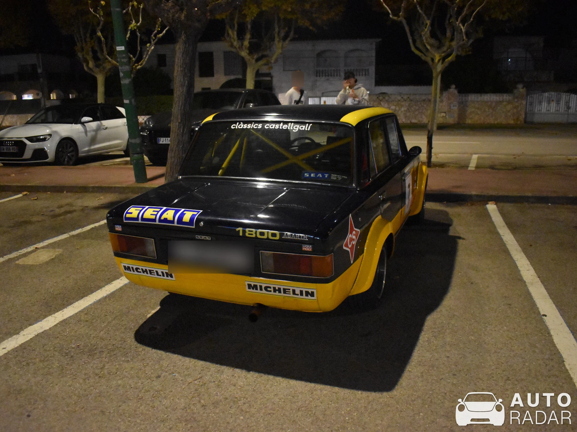 SEAT 124 spotted in Castelló d'Empúries