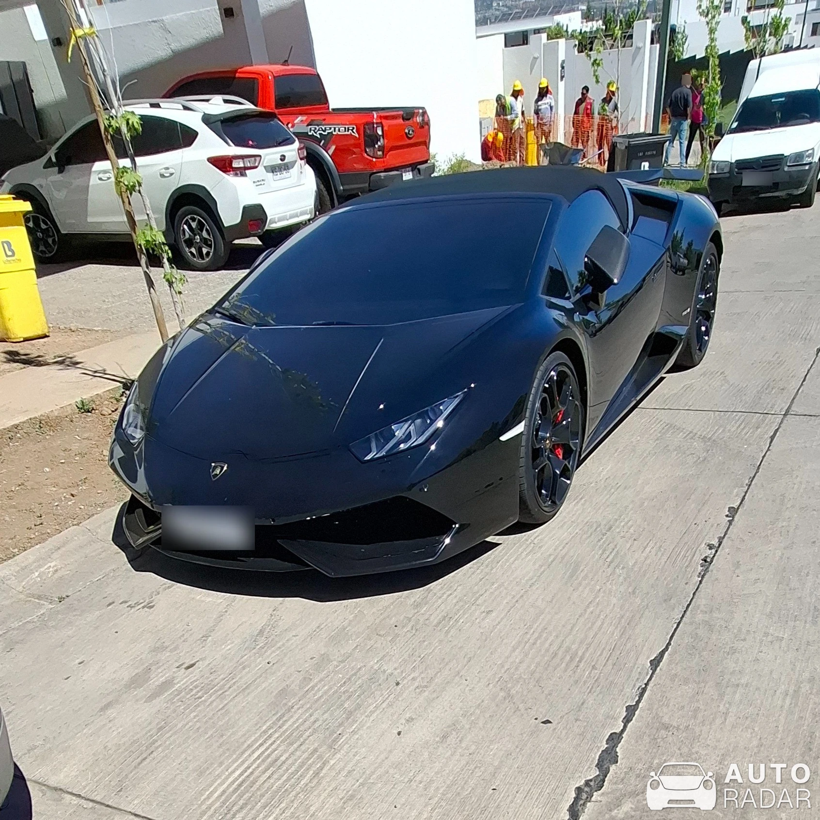 Lamborghini Huracán LP610-4 spotted in Lo Barnechea, Chile