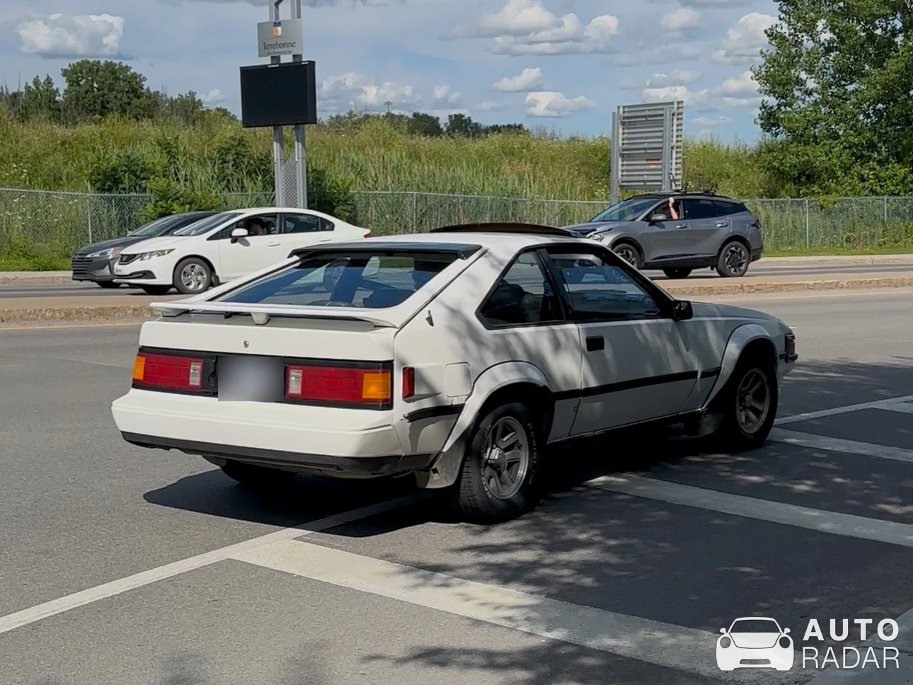 Toyota Supra A60 spotted in Terrebonne