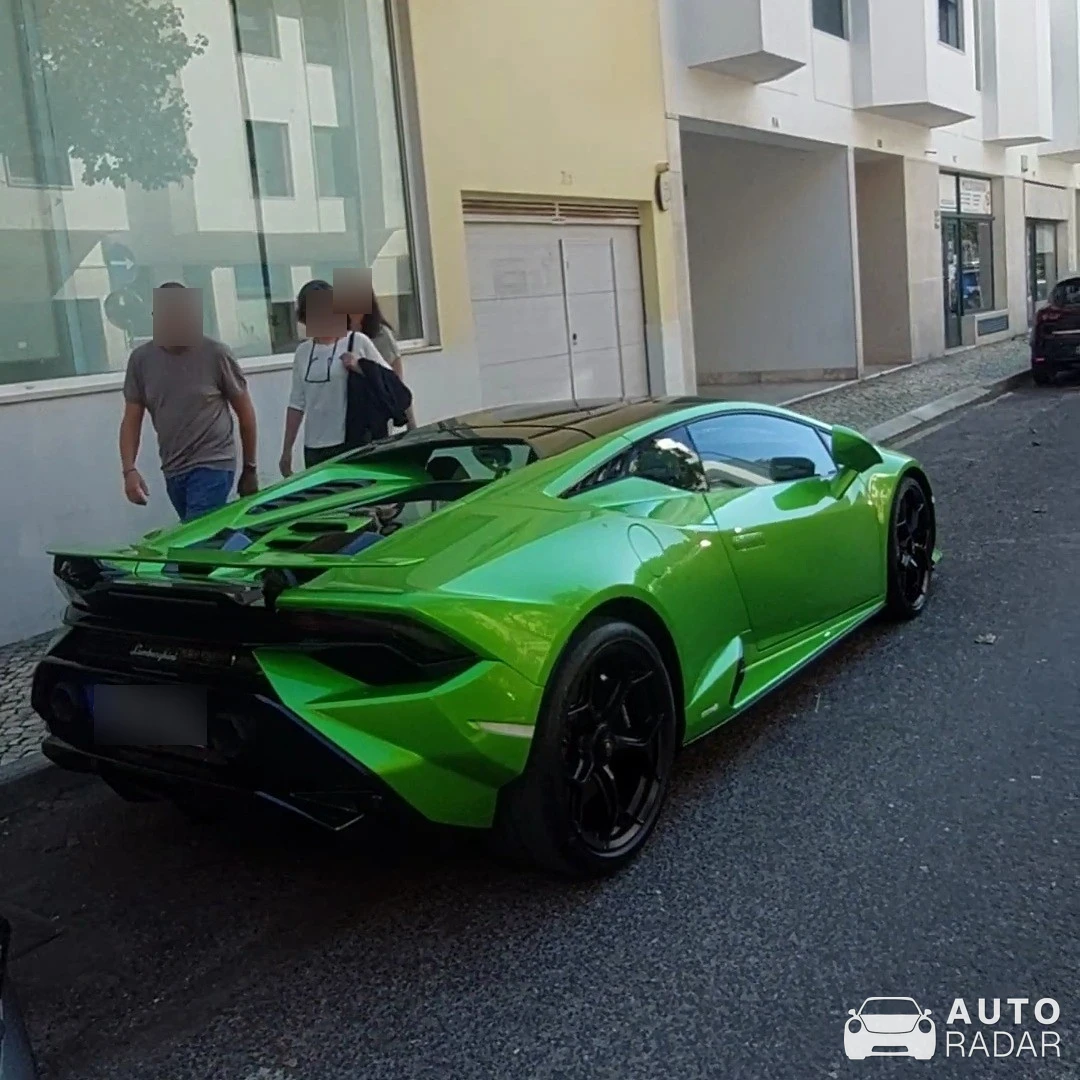 Lamborghini Huracán LP640-2 Tecnica spotted in Lisboa, Portugal