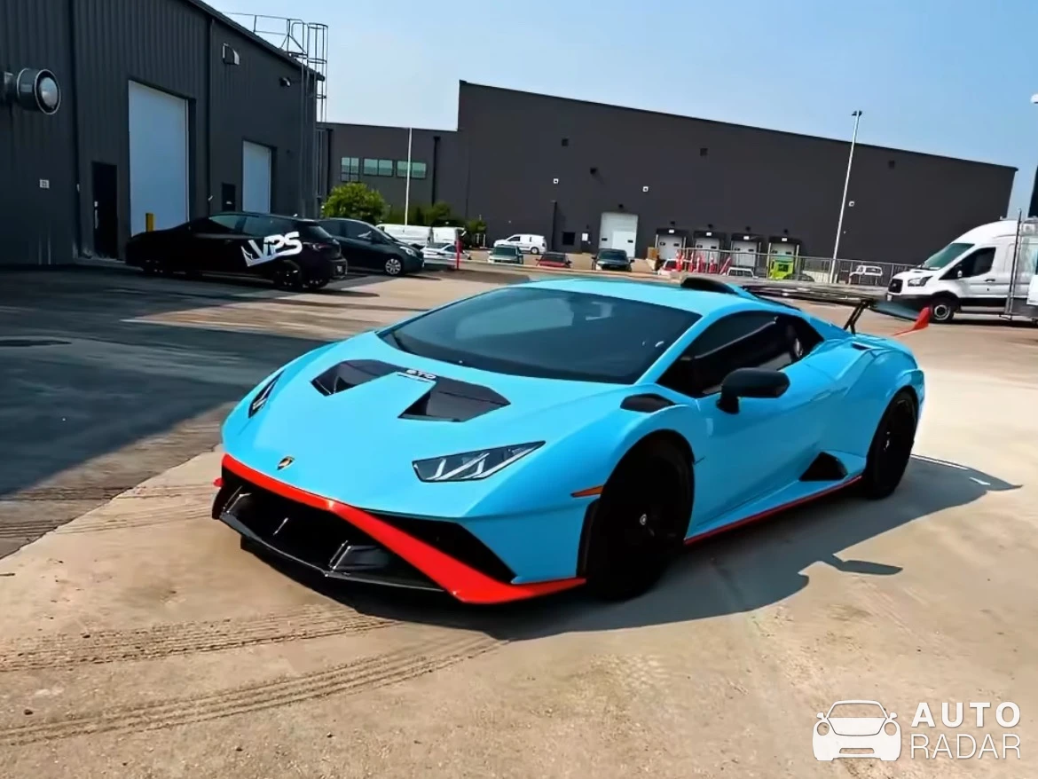 Lamborghini Huracán LP640-2 STO spotted in Winnipeg, Canada