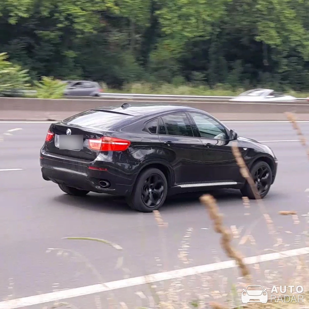 BMW X6 E71 spotted in Bron