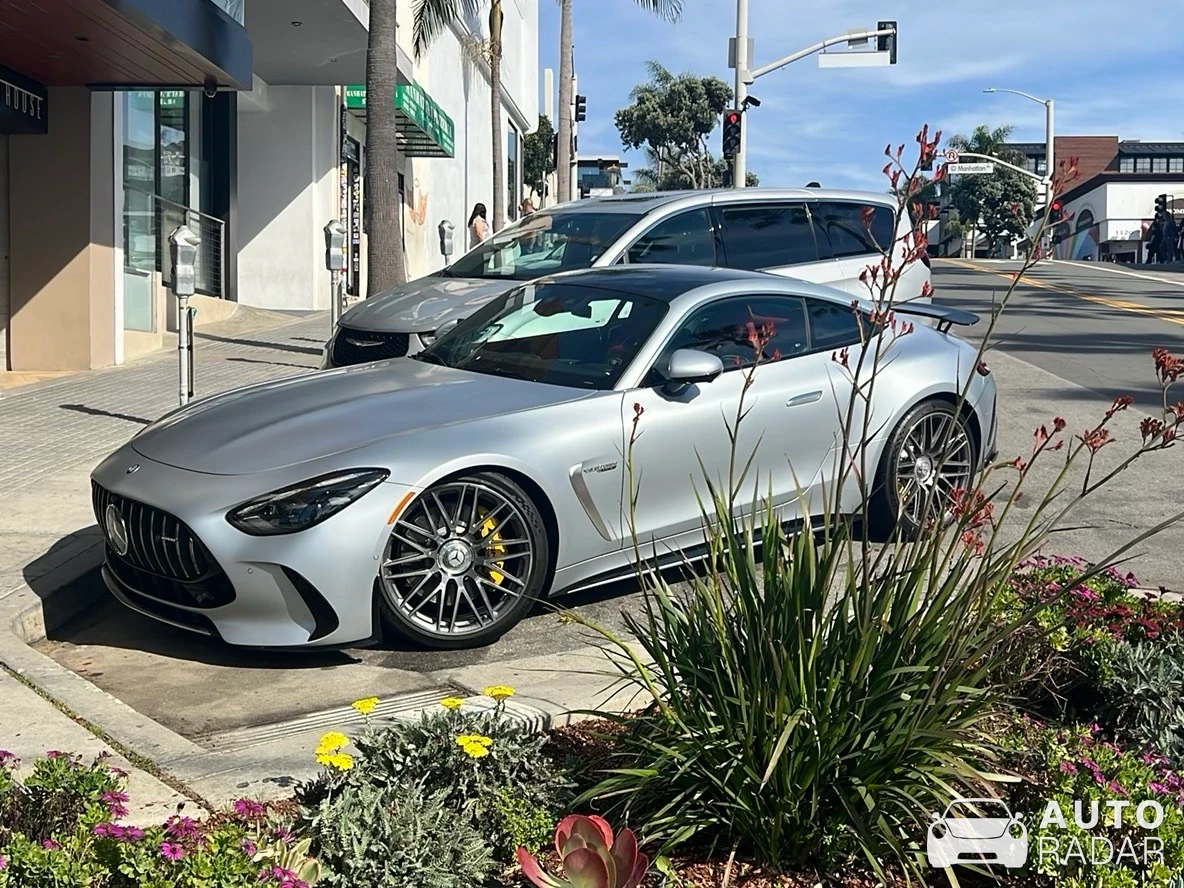 Mercedes-AMG GT 63 S C192 spotted in Manhattan Beach, United States