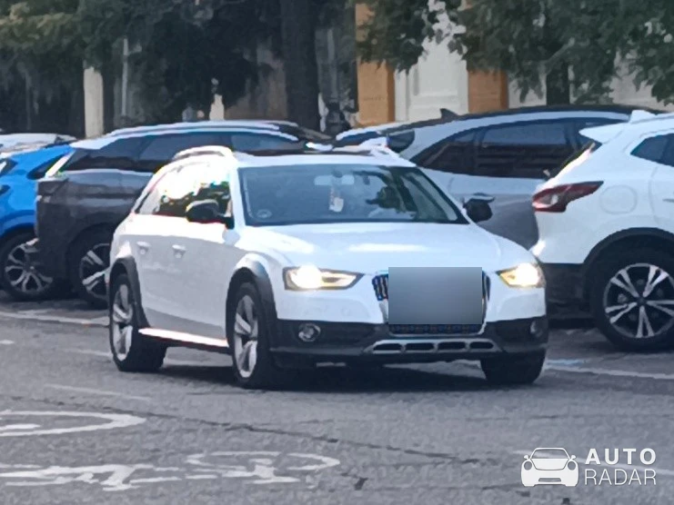 Audi A4 Sedan B9 spotted in Córdoba