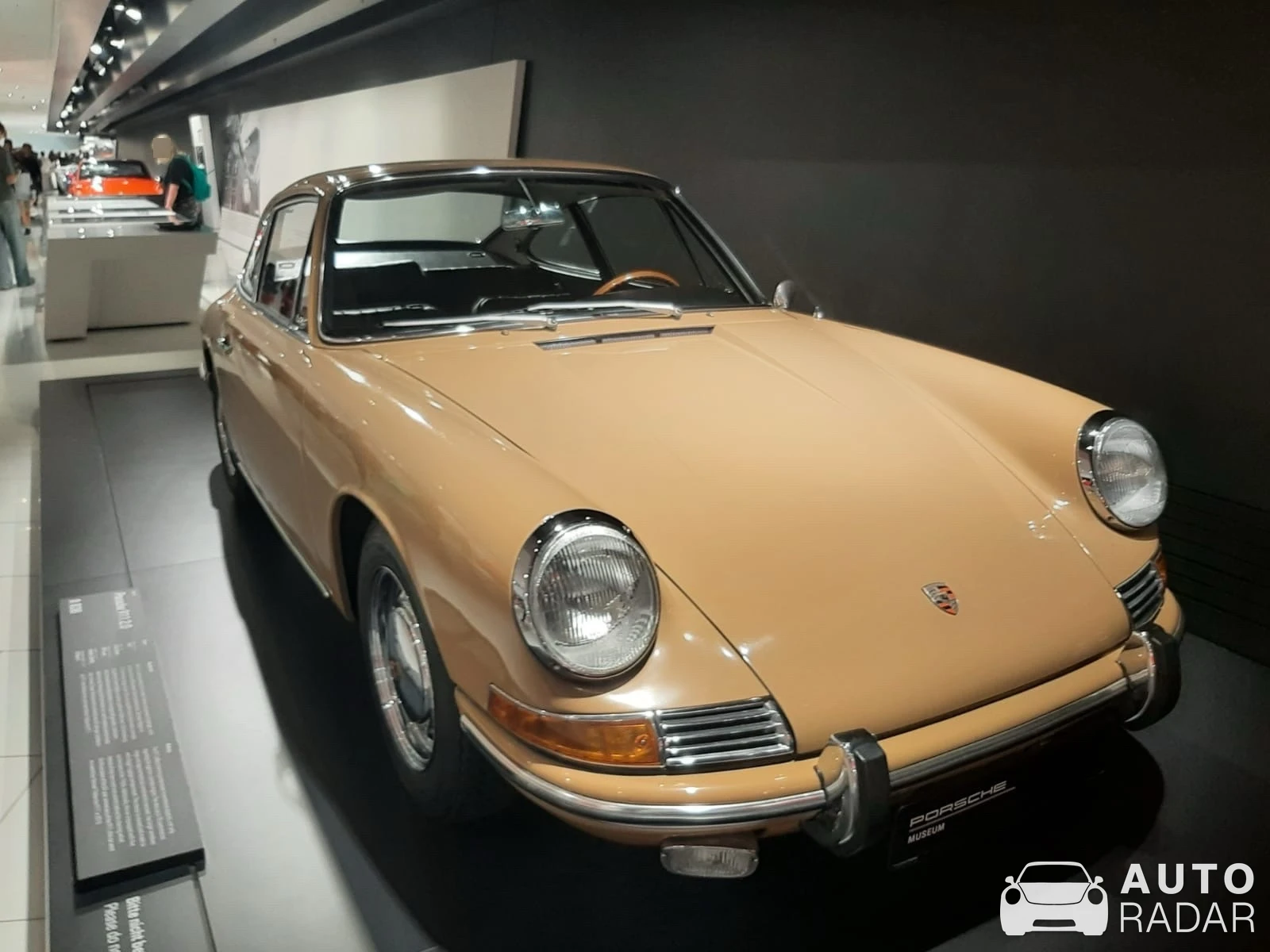 Porsche 911 T 2.2 spotted in Oradea