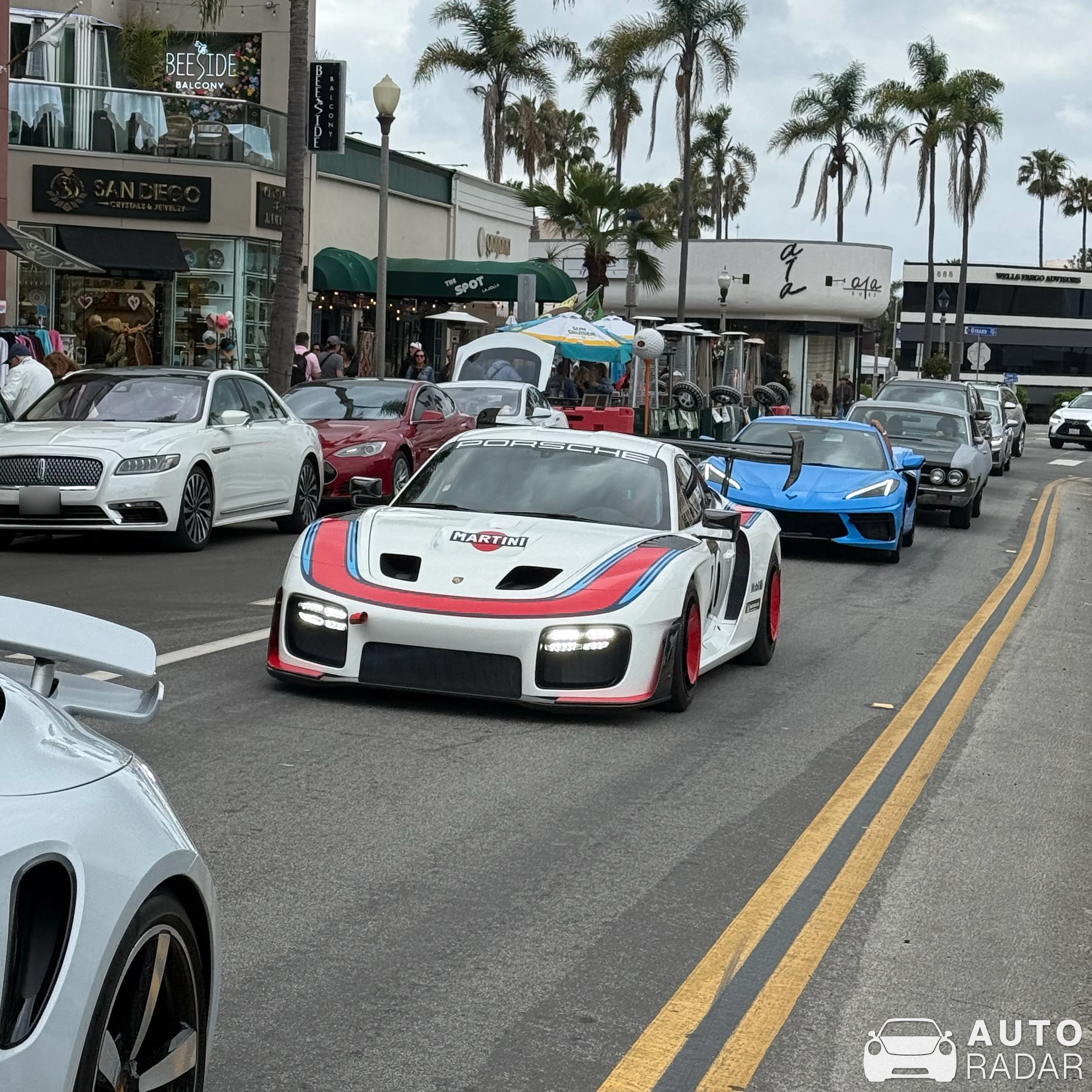 Porsche 991 GT2 RS 935 spotted in San Diego