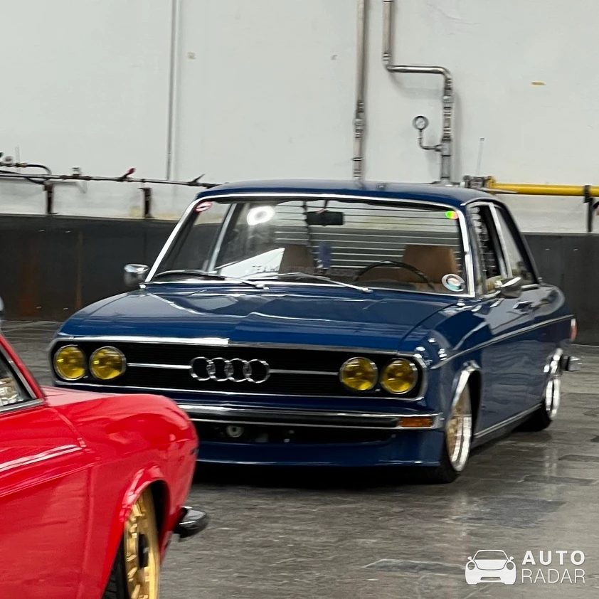Audi 100 Coupe S C1 spotted in Düsseldorf