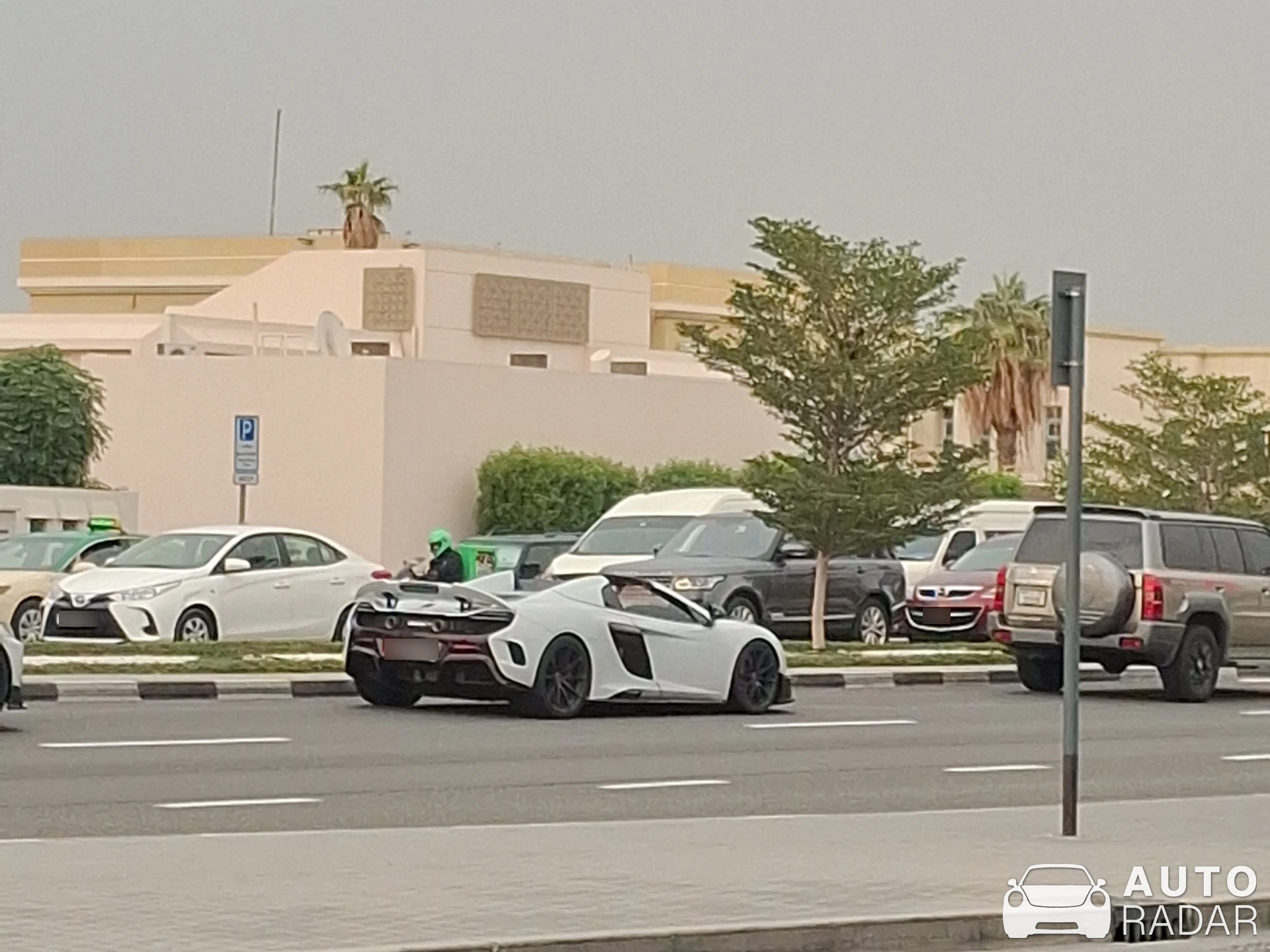 McLaren 675LT Spider spotted in Dubai, United Arab Emirates