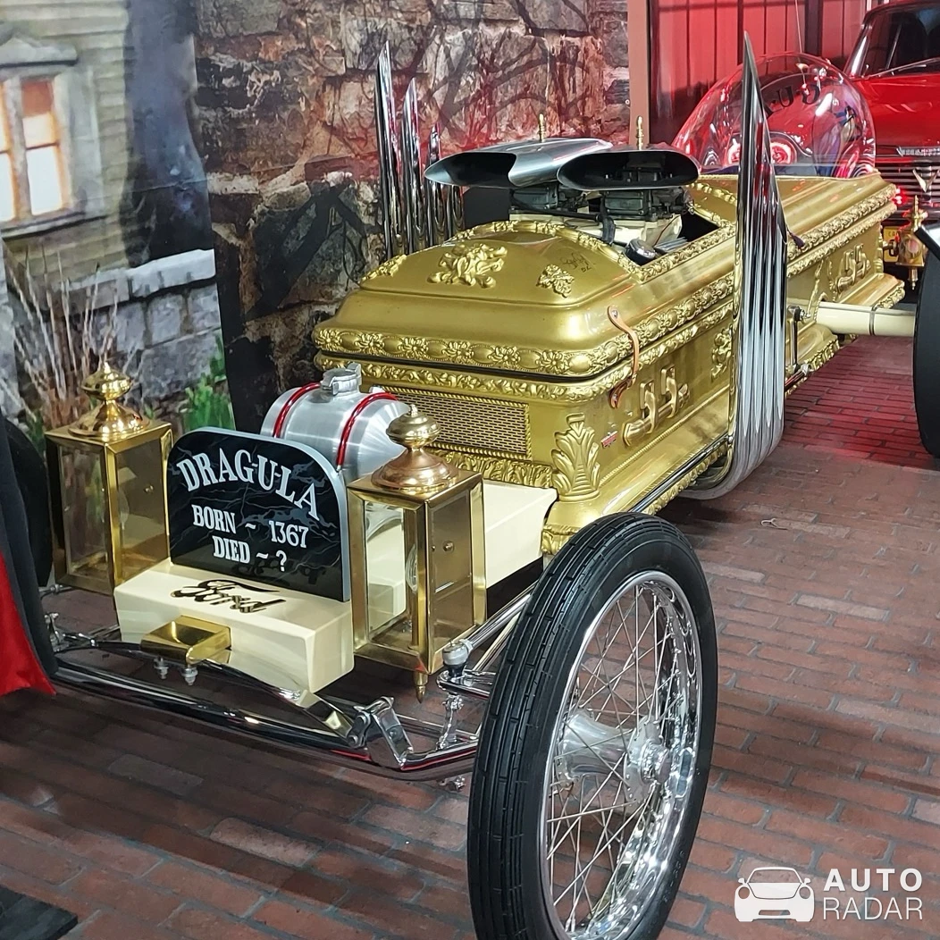 Barris Kustom Industries DRAG-U-LA spotted in Volo