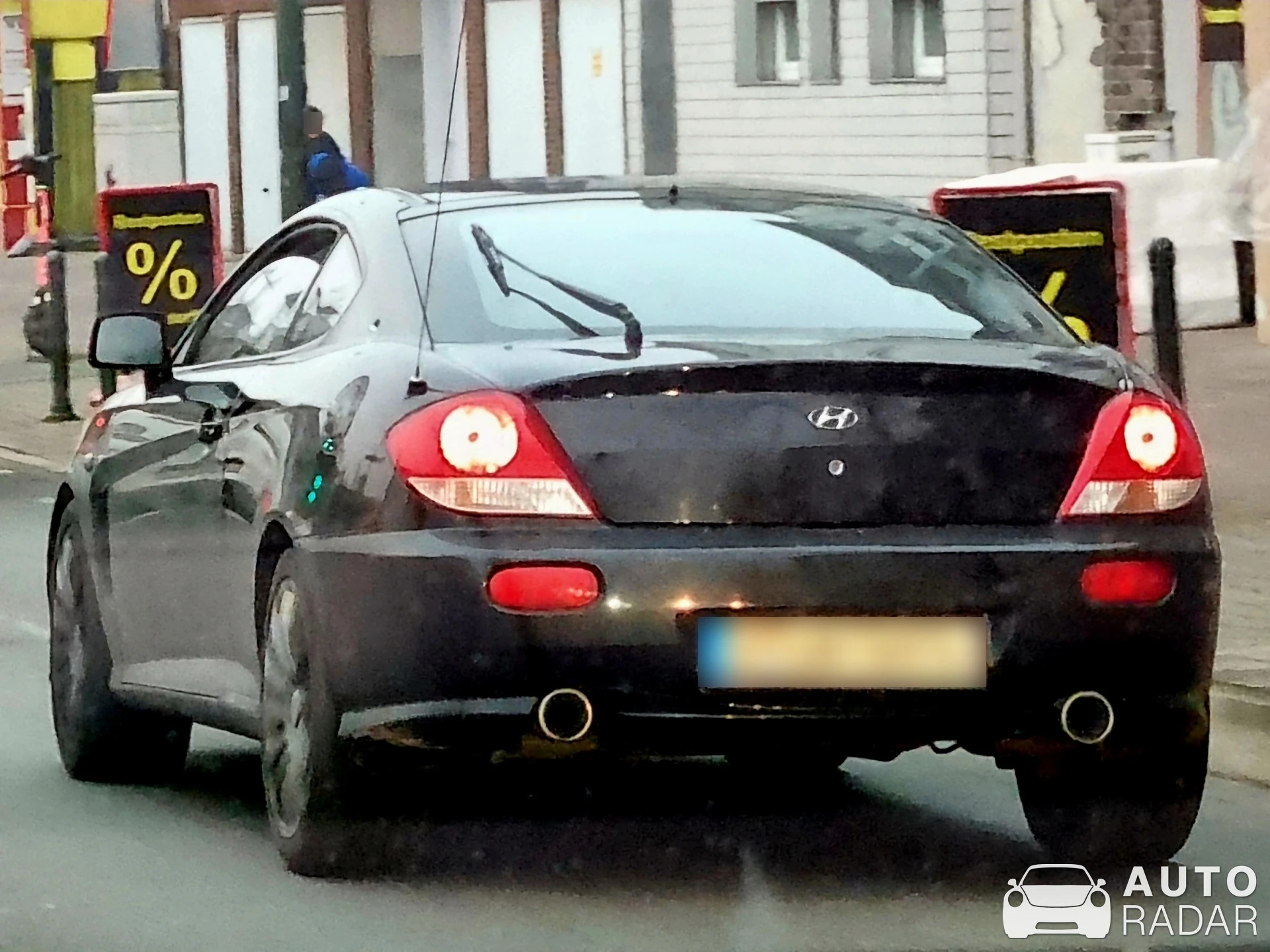 Hyundai Coupé 2002 spotted in Düsseldorf, Germany