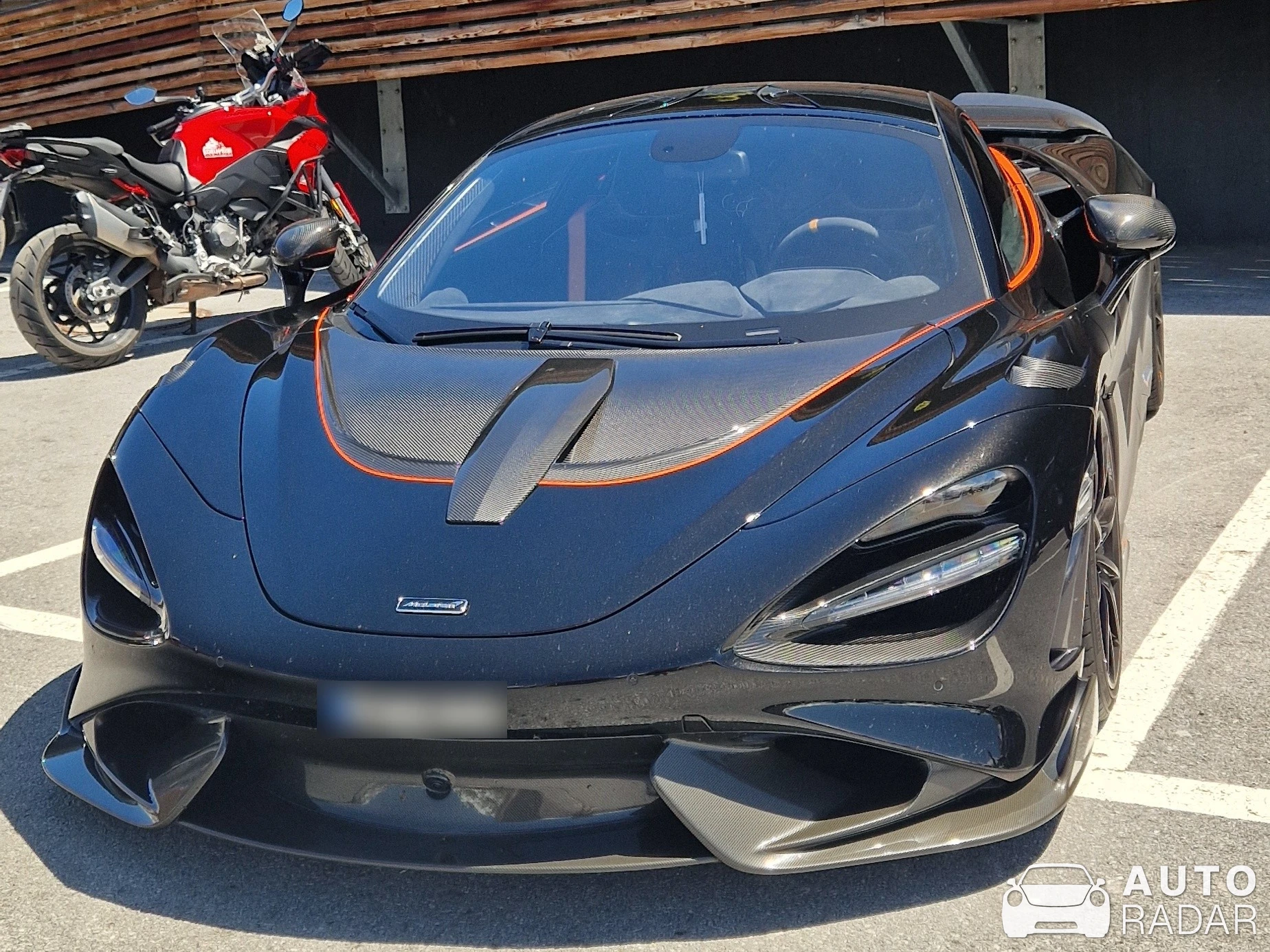 McLaren 765LT spotted in Sölden