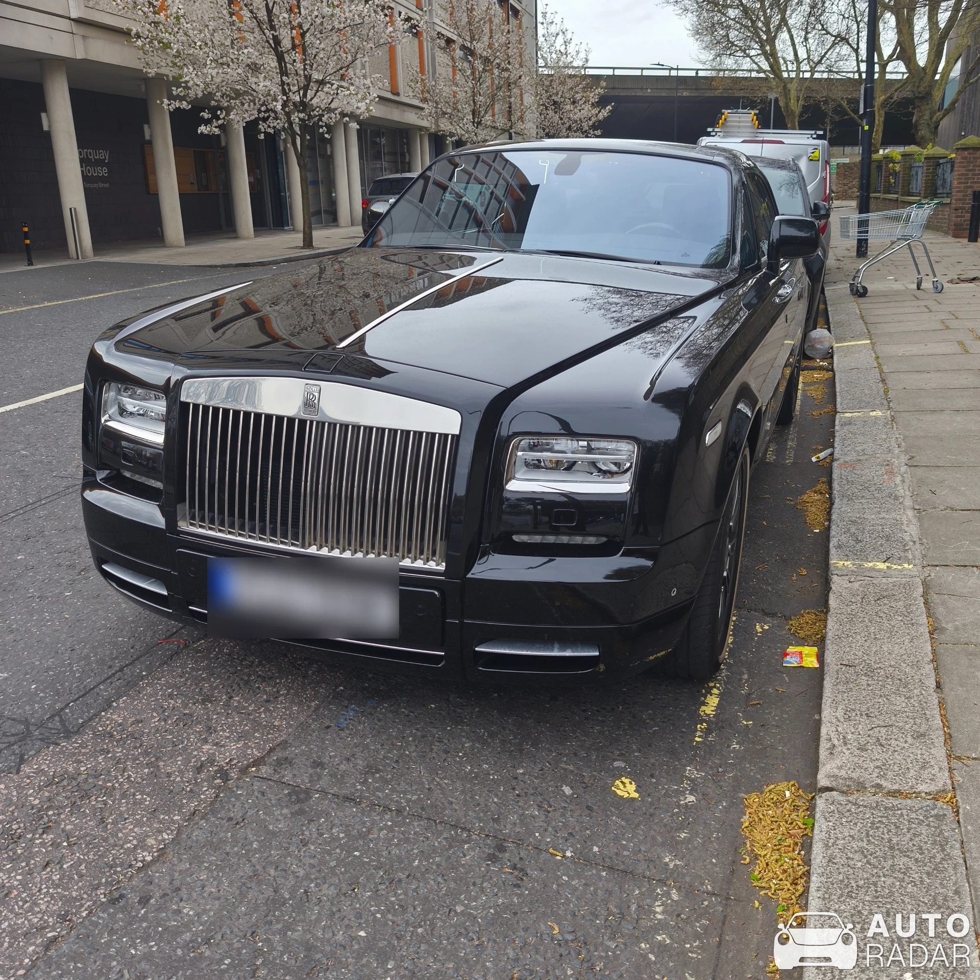 Rolls-Royce Phantom Coupé spotted in London