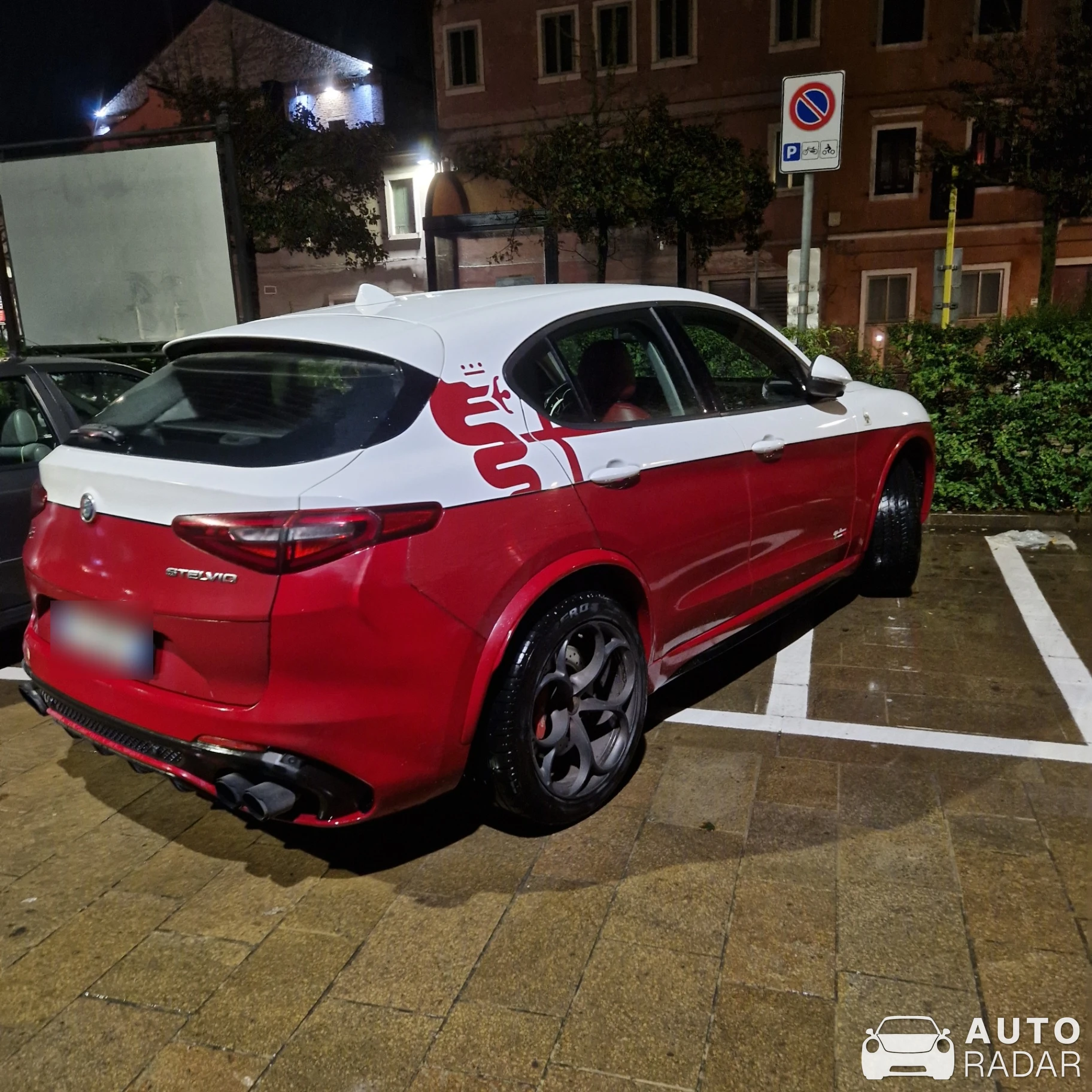 Alfa Romeo Stelvio Quadrifoglio Alfa Romeo Racing Limited Edition spotted in Chioggia, Italy