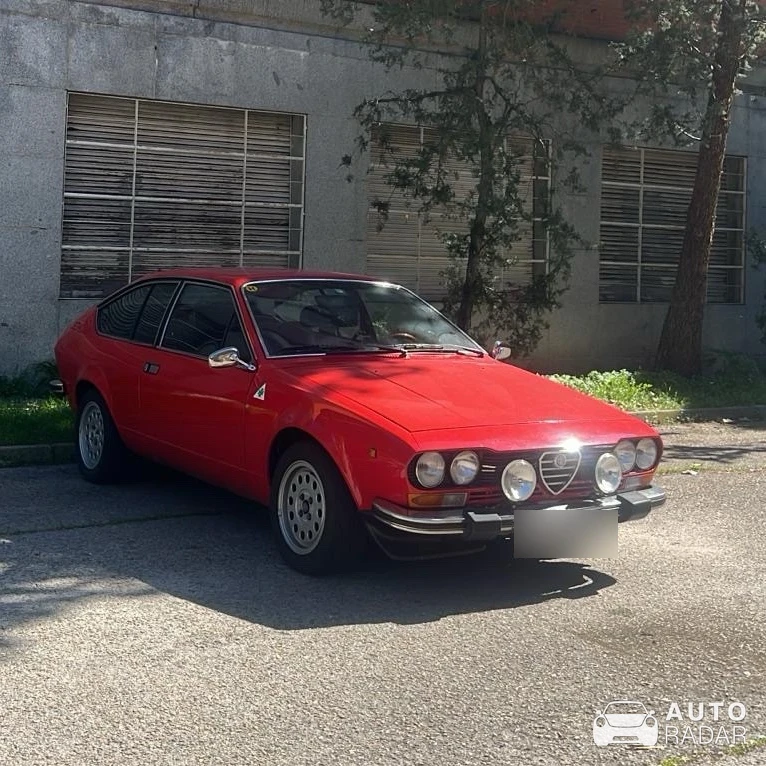 Alfa Romeo Alfetta GT spotted in Madrid