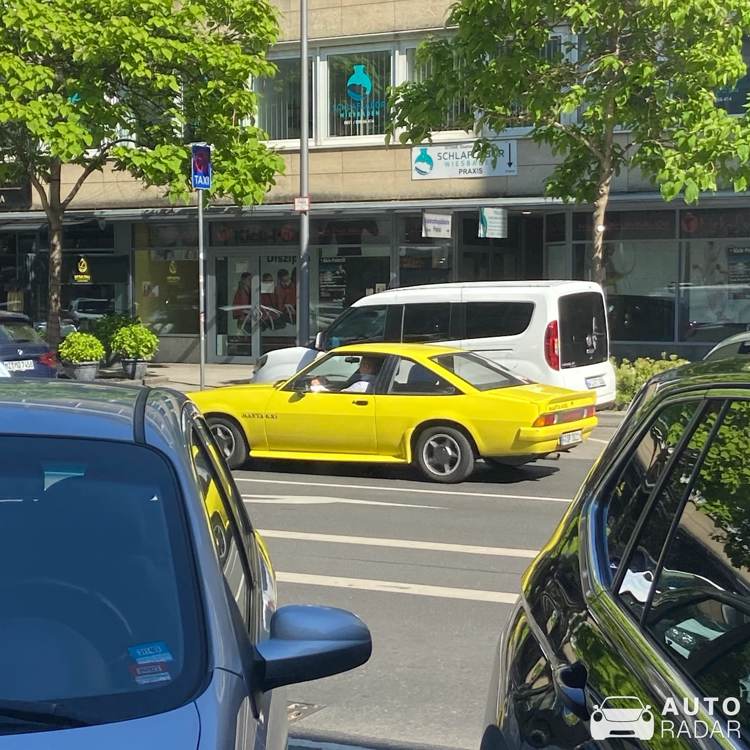 Opel Manta GSi spotted in Wiesbaden