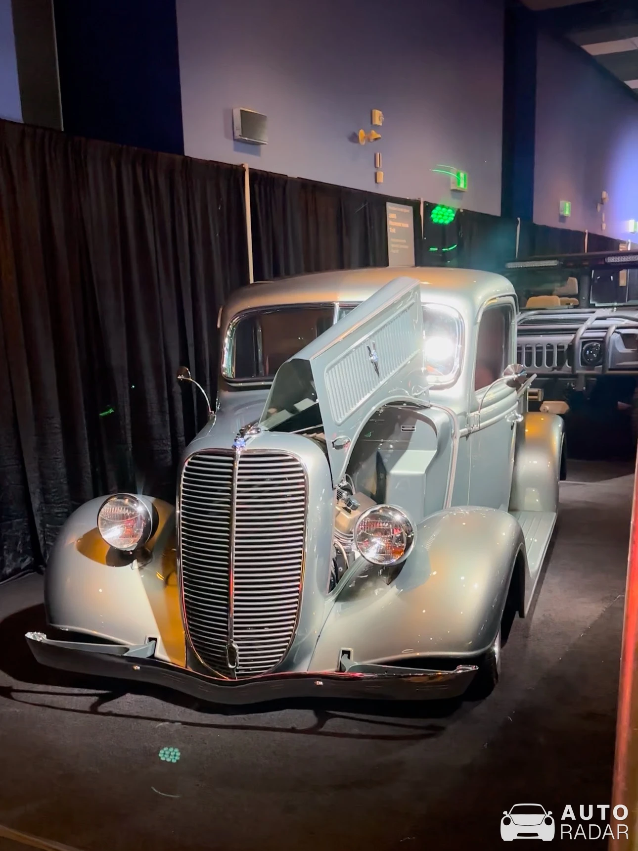 Ford 1937 Pickup spotted in Montreal, Canada