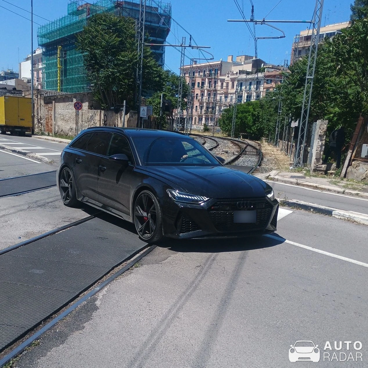 Audi RS6 Avant C8 spotted in Bari