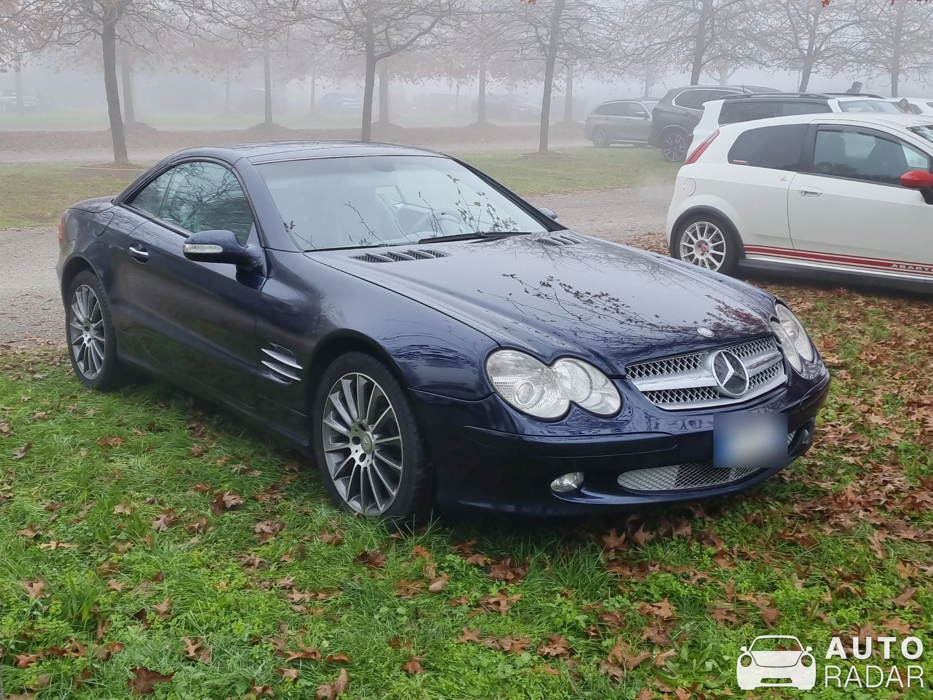 Mercedes-Benz SL 500 R230 spotted in Rho, Italia