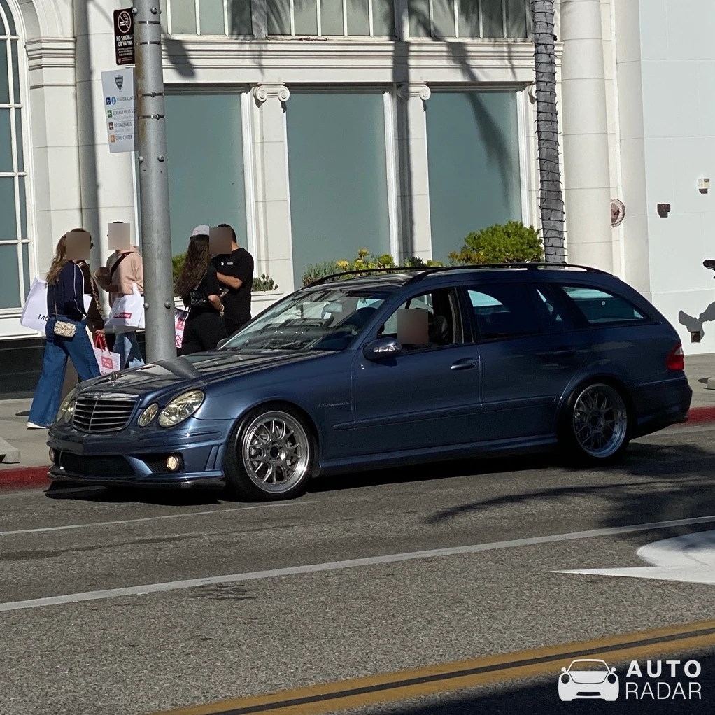 Mercedes-Benz E 55 spotted in Beverly Hills