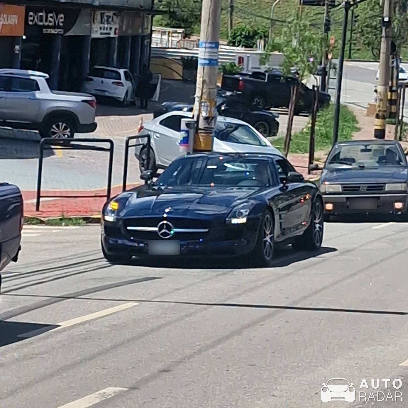 Mercedes-Benz SLS AMG spotted in Belo Horizonte