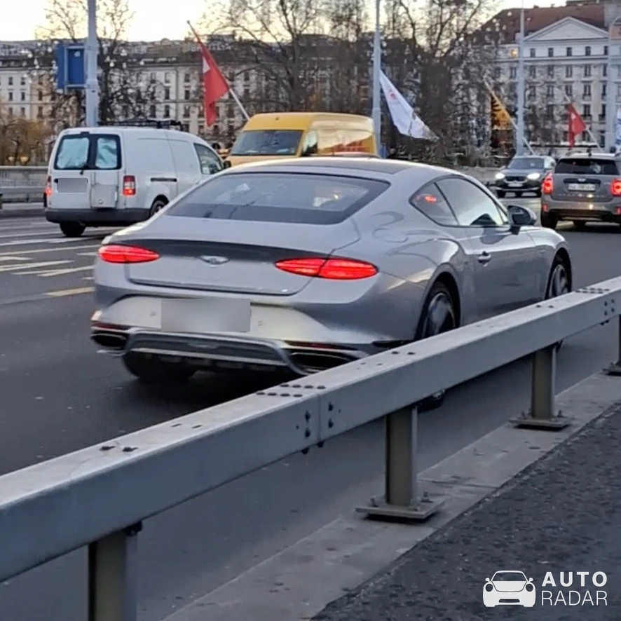 Bentley Continental GT V8 S 2023 spotted in Genève