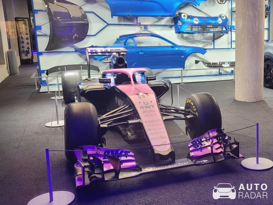 Formula 1 Formula König spotted in Paris