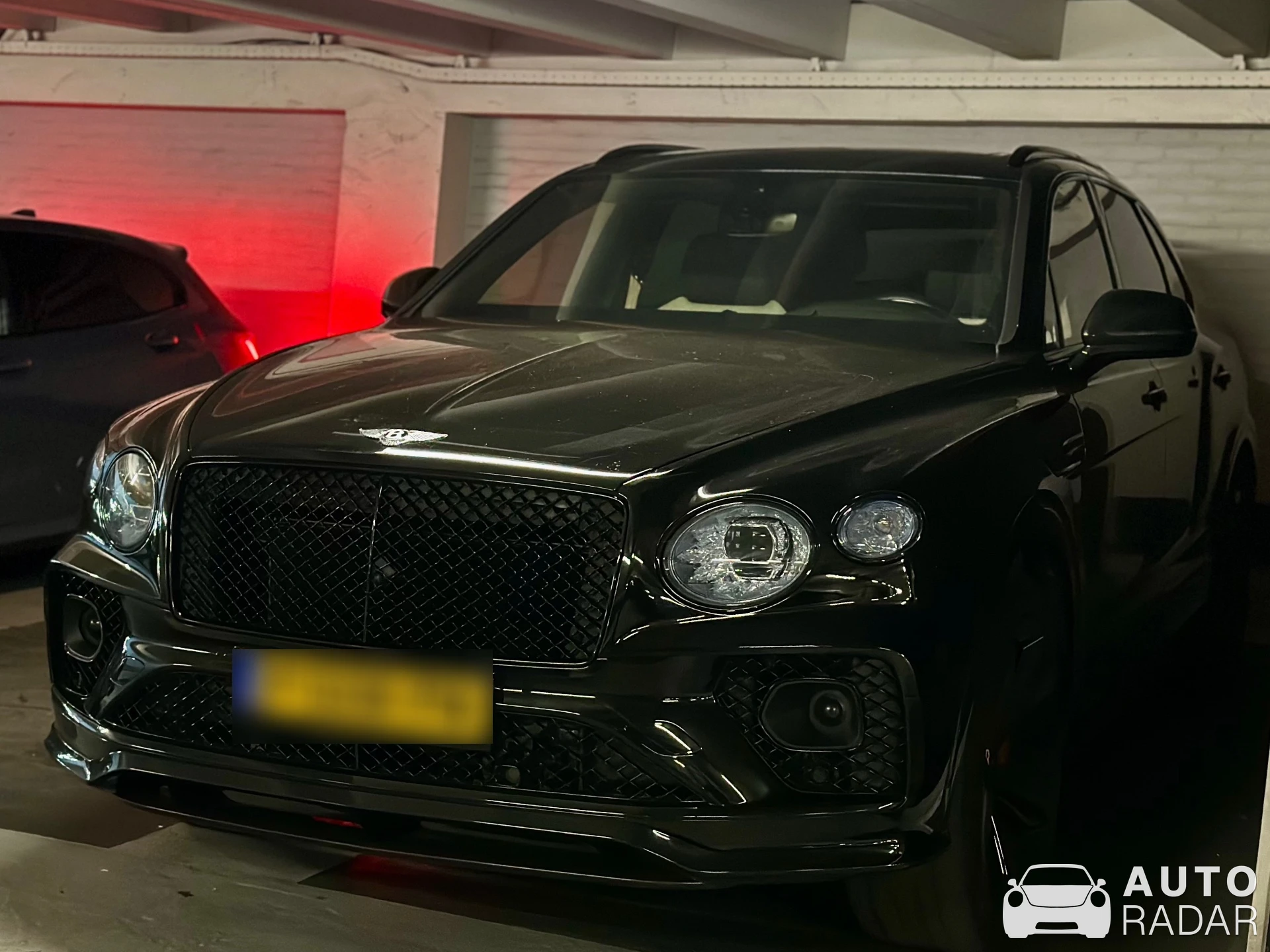 Bentley Bentayga V8 S 2022 spotted in Rotterdam