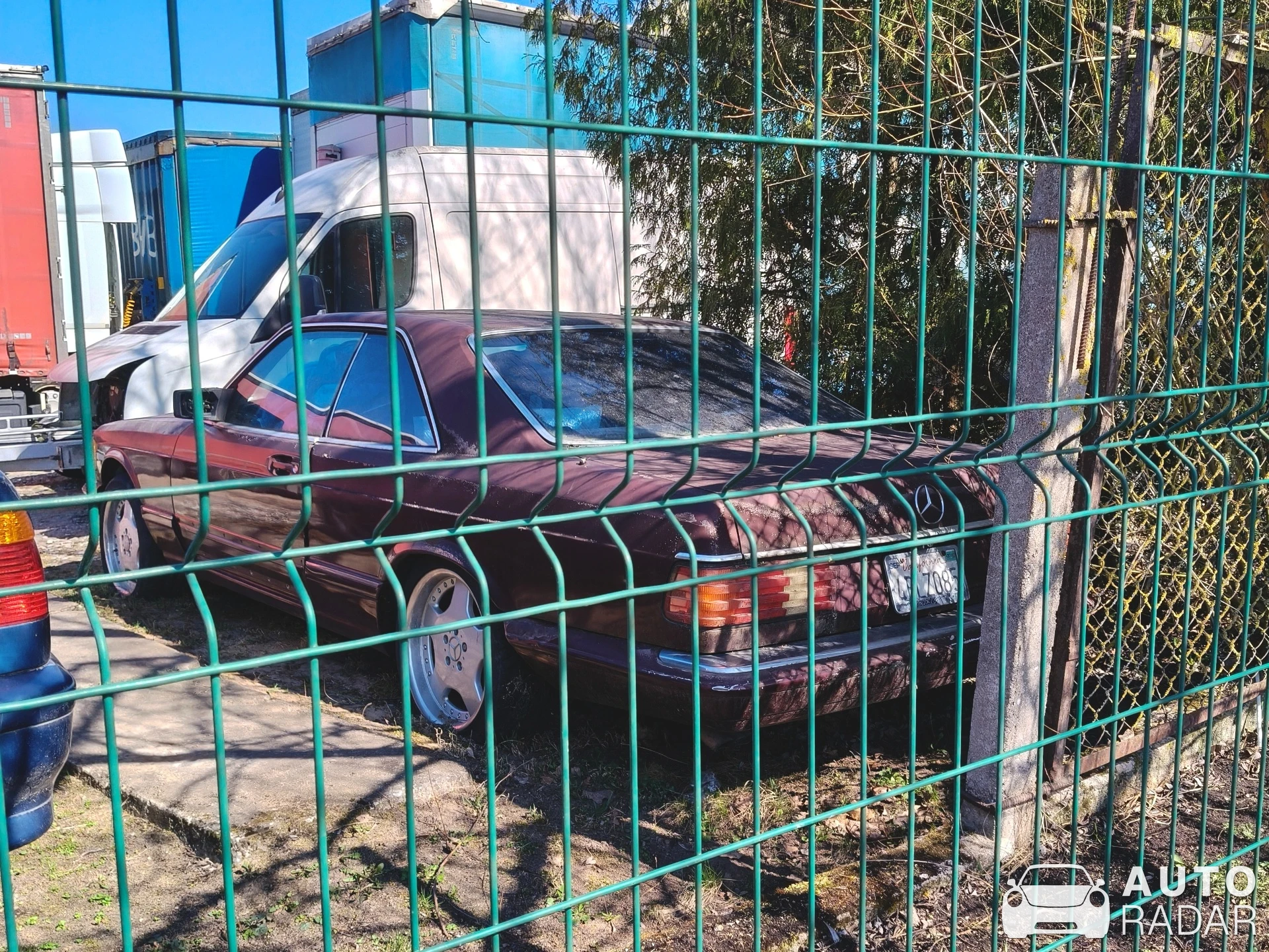 Mercedes-Benz 500 SEC W126 spotted in Druskininkai
