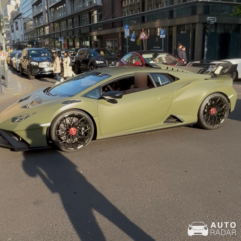 Lamborghini Huracán LP640-2 STO spotted in Düsseldorf, Deutschland