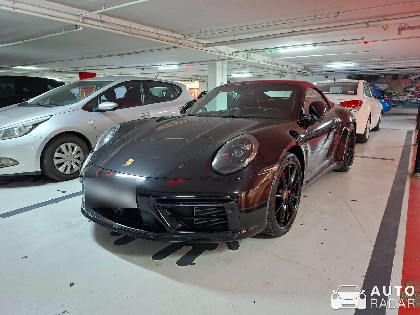 Porsche 992 Carrera 4S Cabriolet MkI spotted in Biograd na Moru