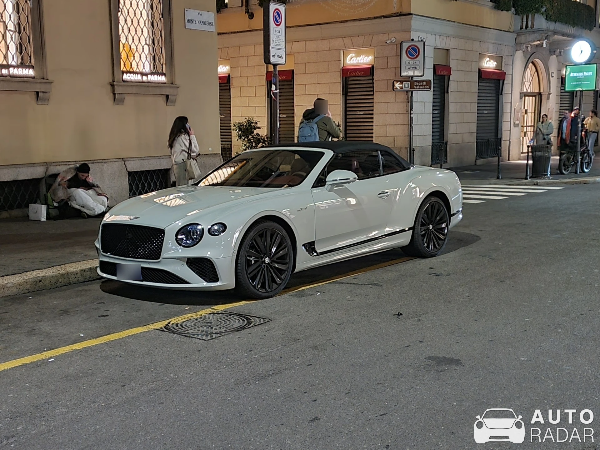 Bentley Continental GTC spotted in Milano, Italy