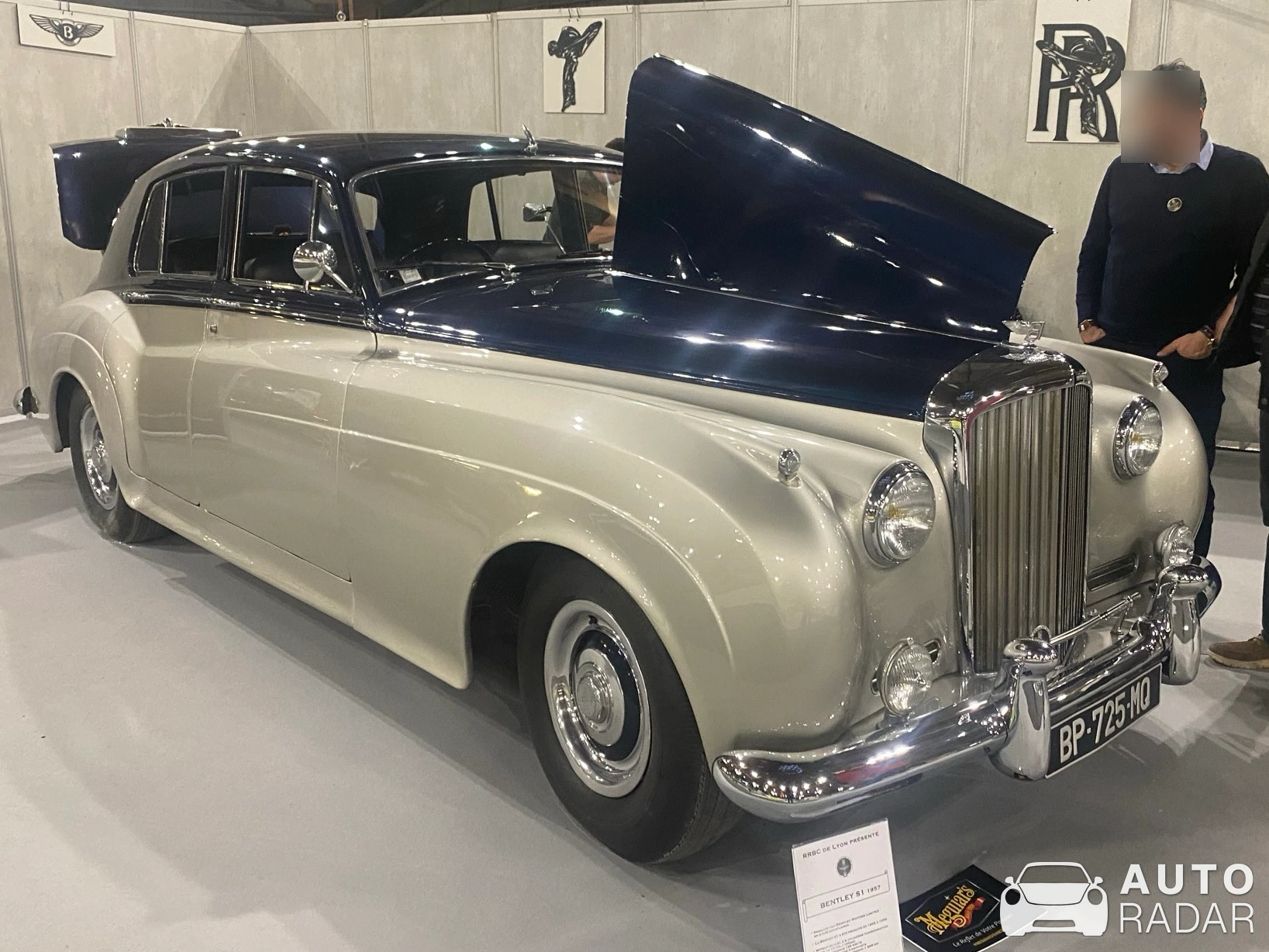 Bentley S1 spotted in Avignon