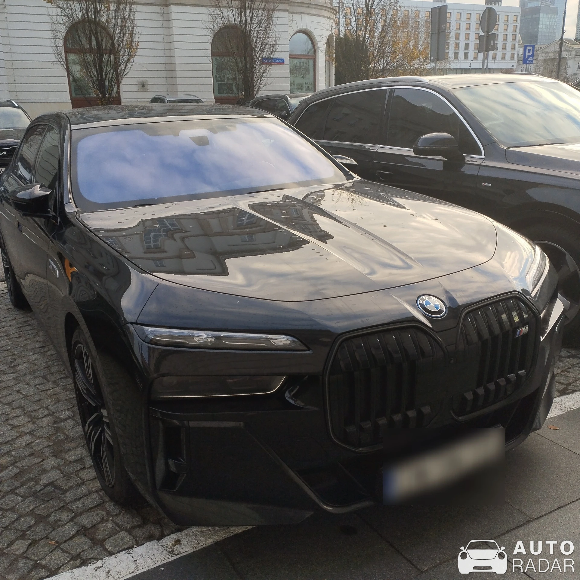 BMW M760e xDrive spotted in Warszawa, Poland