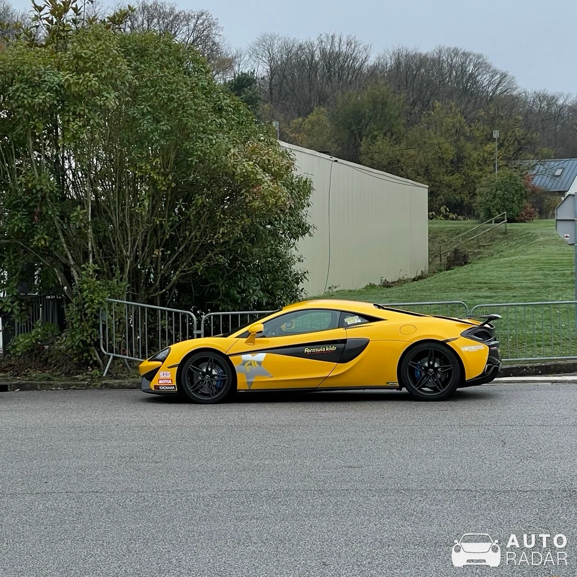 McLaren 540C spotted in Trappes