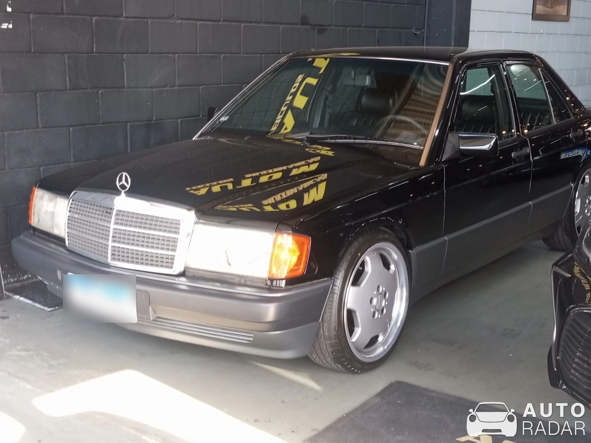 Mercedes-Benz 190E spotted in Jardim Europa, Brazil
