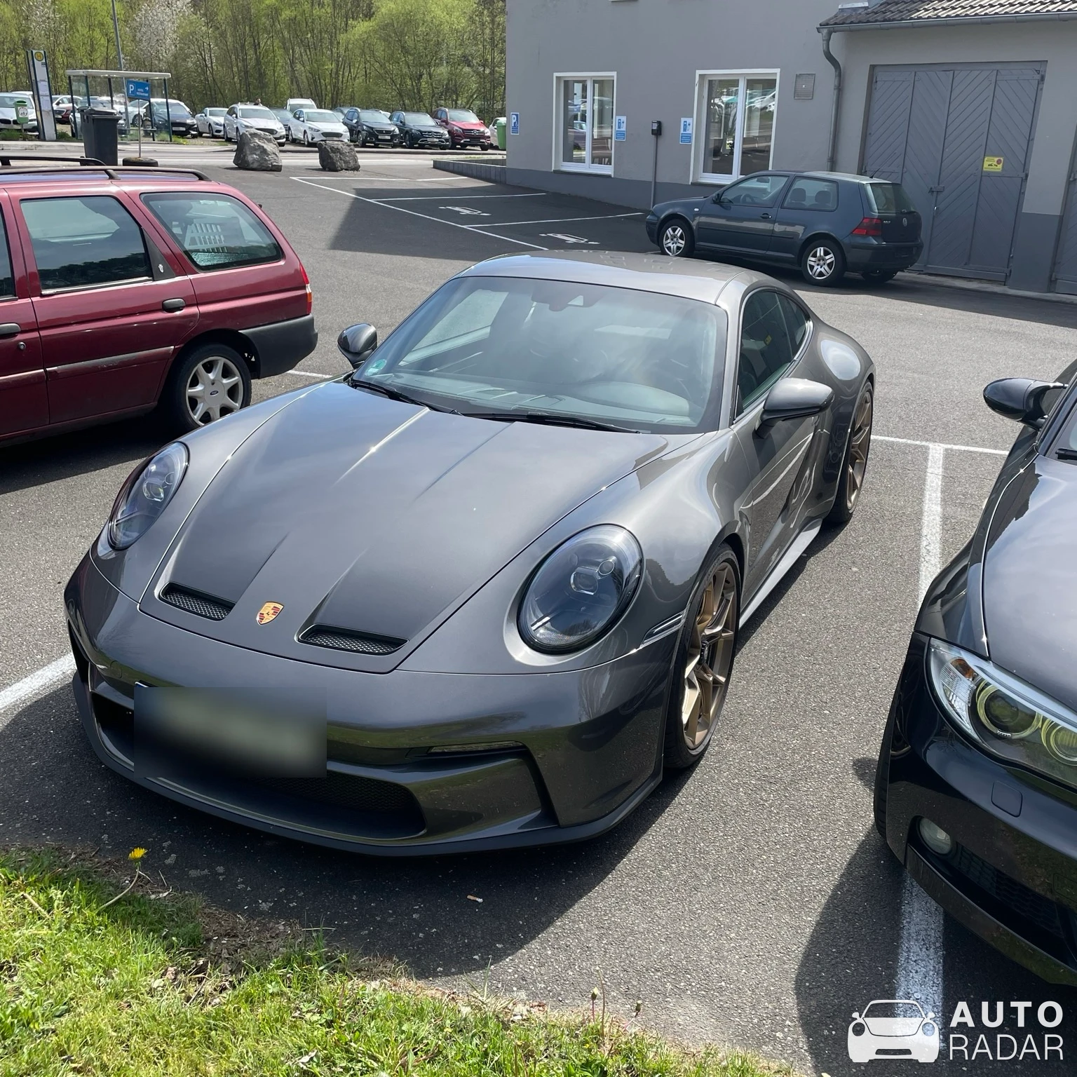 Porsche 992 GT3 Touring MkI spotted in Schleiden