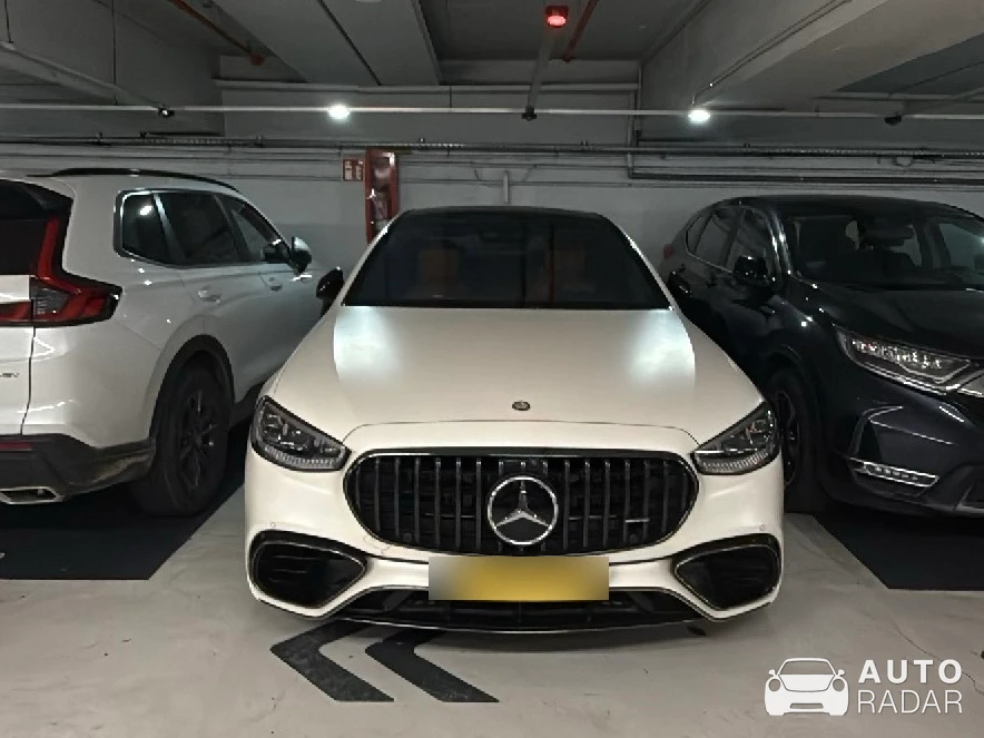 Mercedes-AMG S 63 E-Performance W223 spotted in Barcelona, Spain