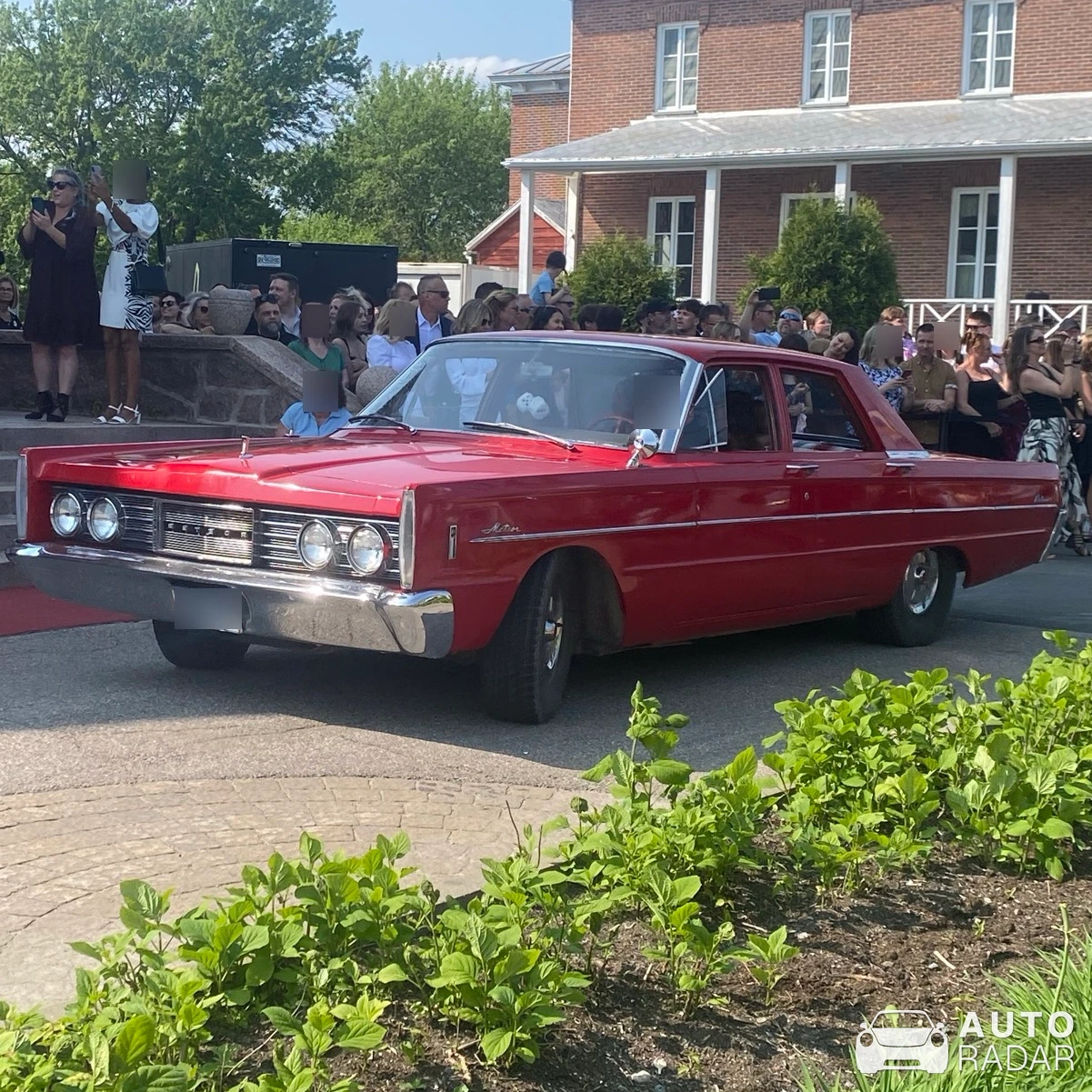 Mercury Montclair spotted in Saint-Gédéon
