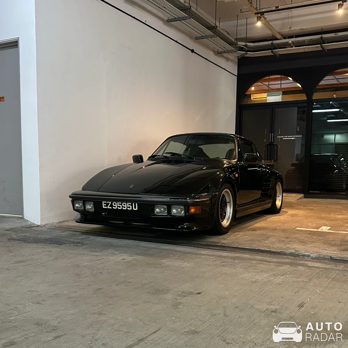 Porsche 930 Turbo Flachbau spotted in Singapore, Singapore
