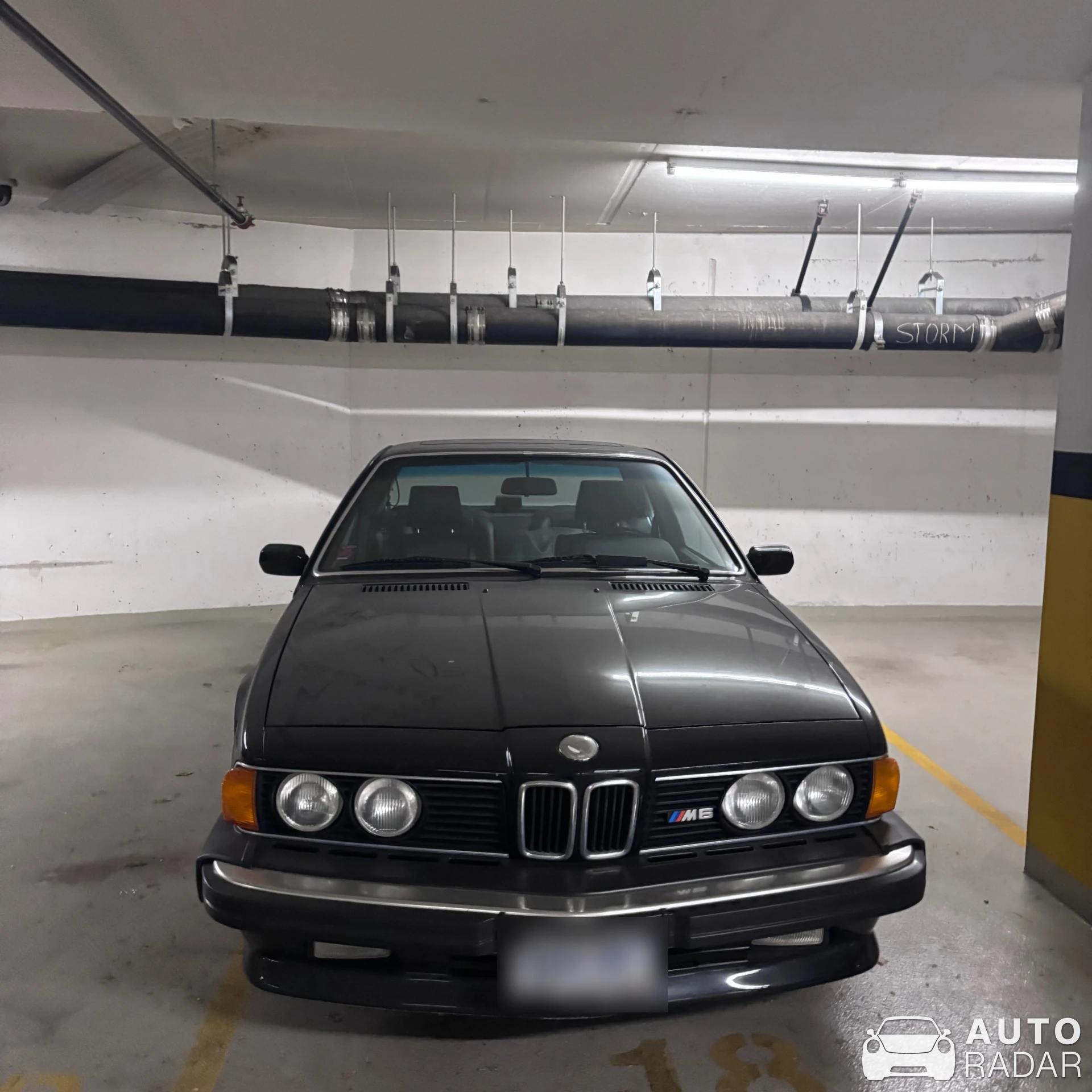 BMW M6 E24 spotted in Vancouver, Canada