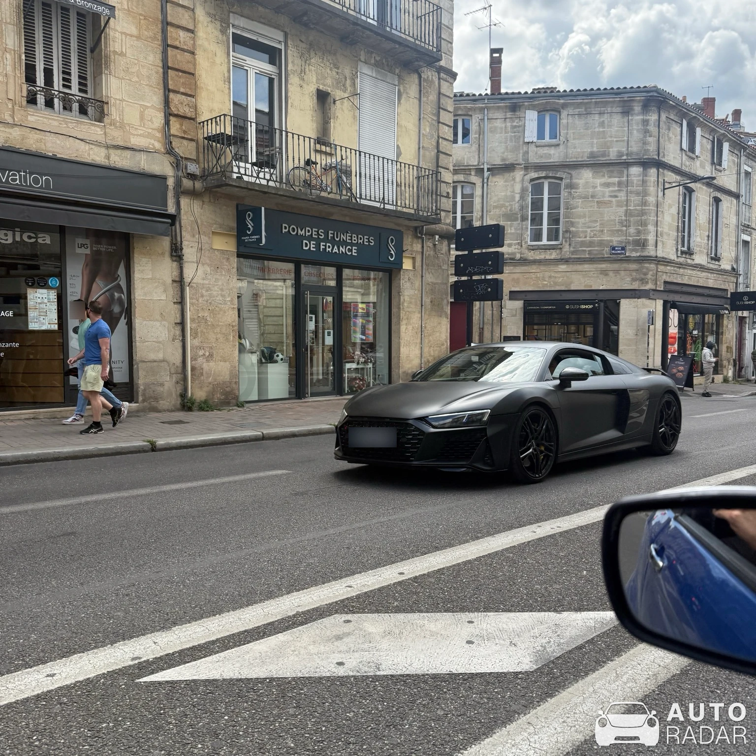 Audi R8 V10 spotted in Bordeaux, France