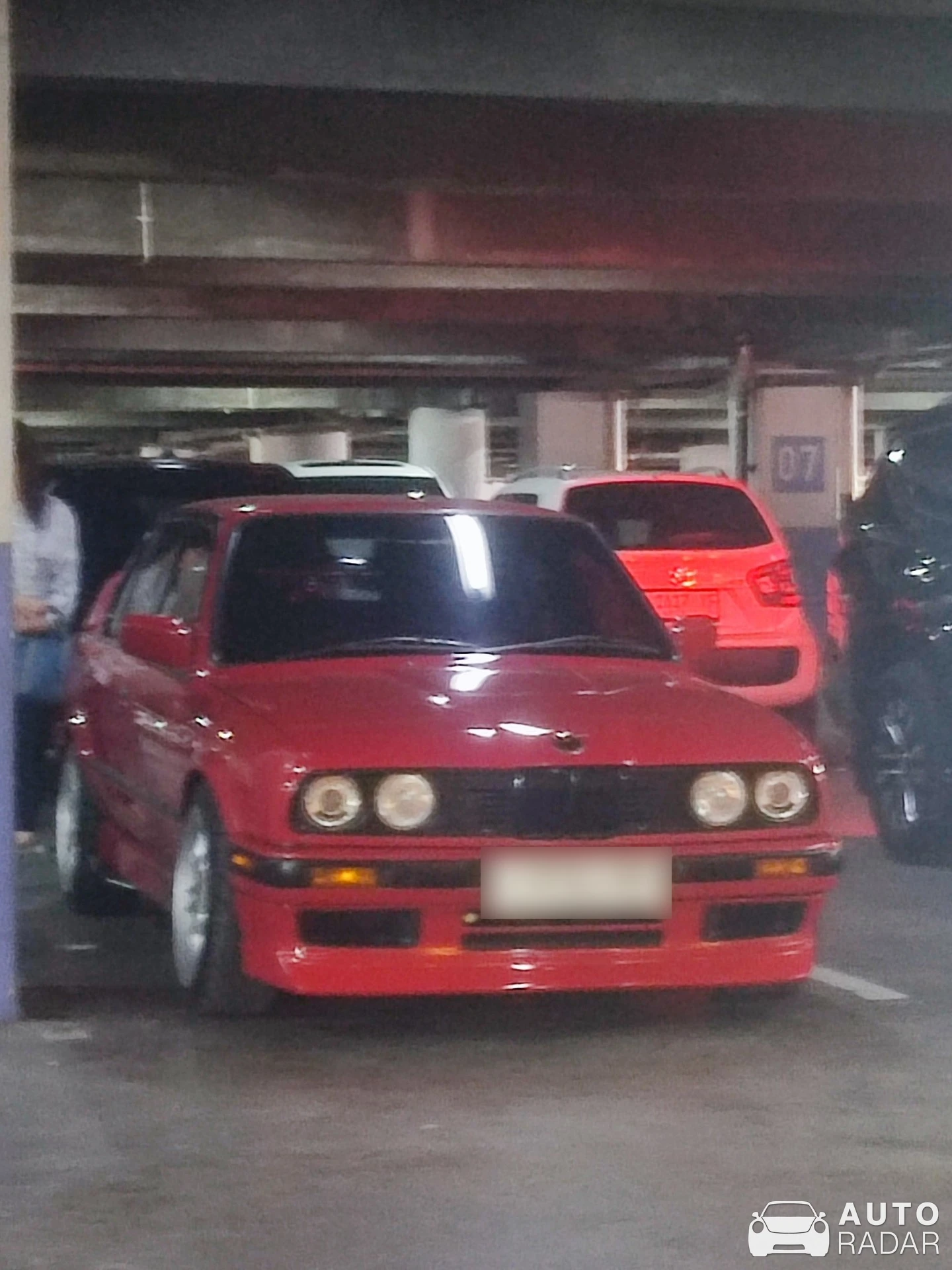 BMW 3 Series E30 spotted in Surabaya, Indonesia