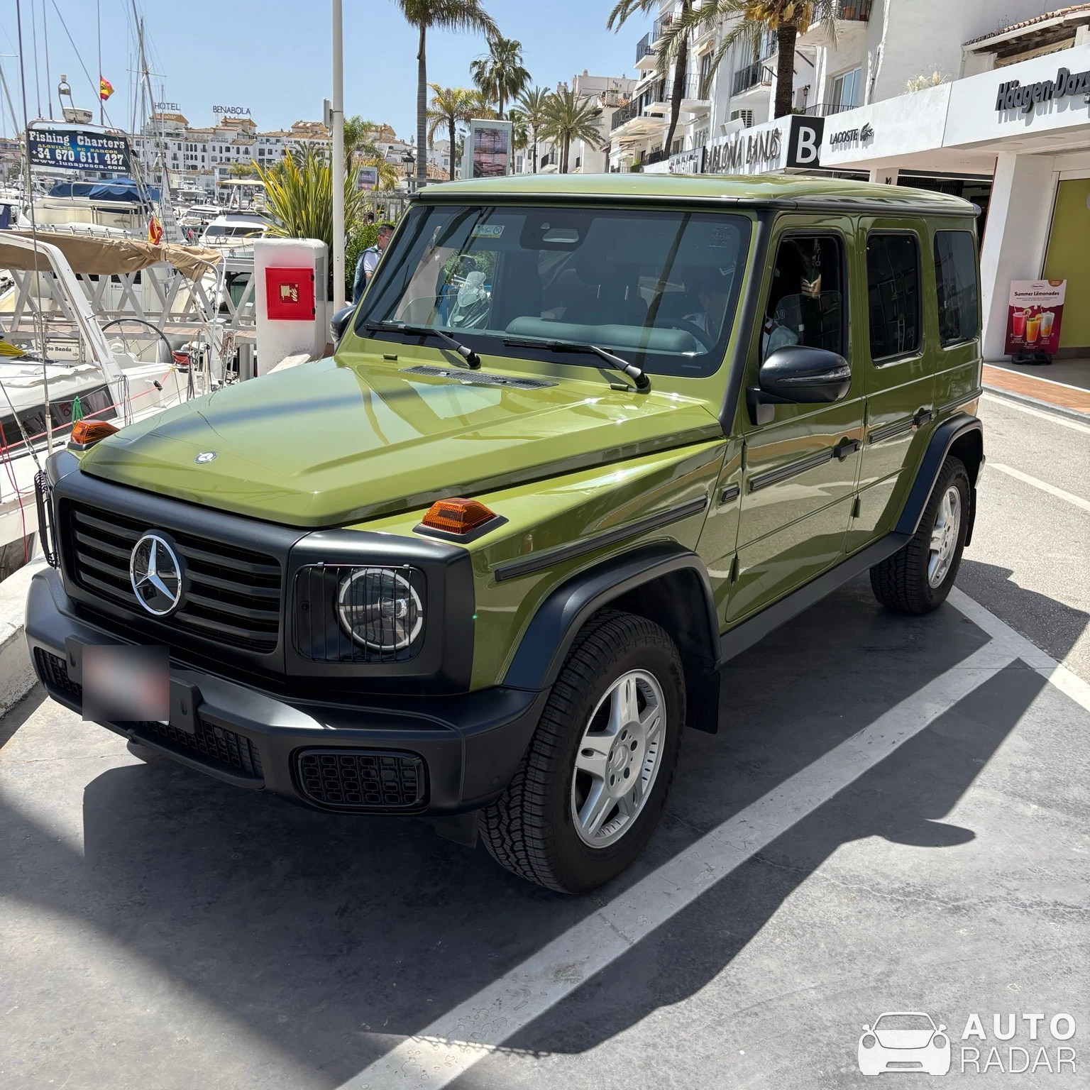 Mercedes-Benz G-Class Stronger Than the 1980s Edition spotted in Marbella, Espagne