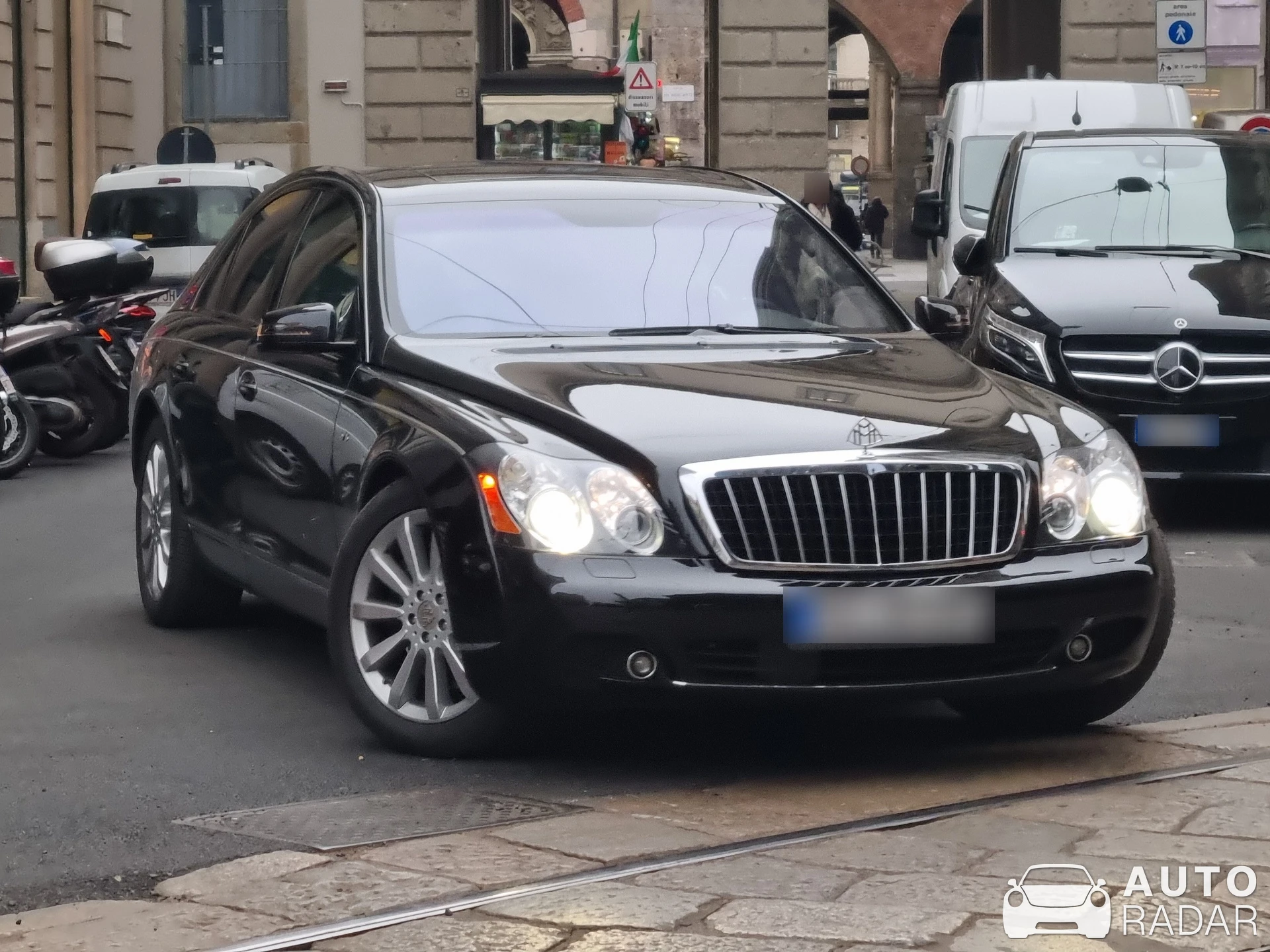 Maybach 57 S spotted in Milano, Italia